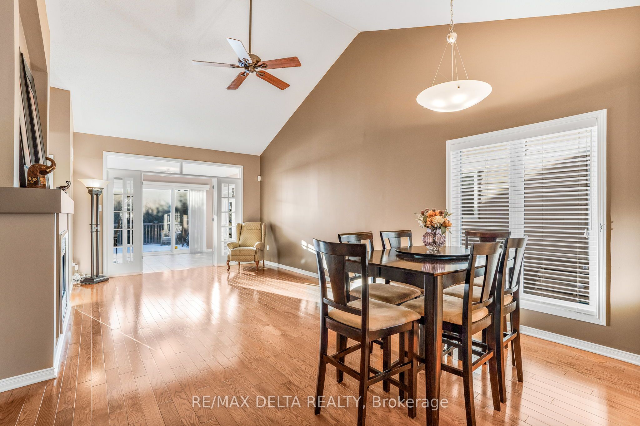 851 Galleria Circle Property Photo 9