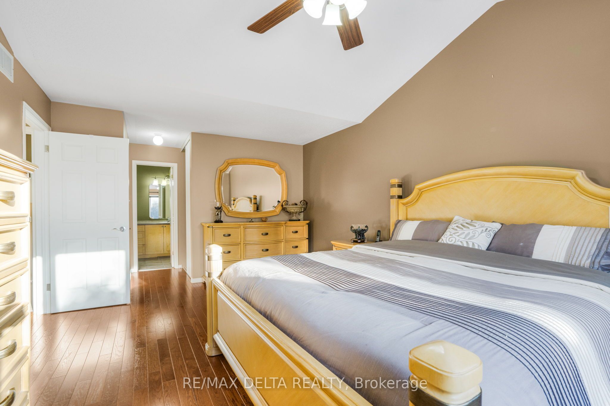 851 Galleria Circle Property Photo 19