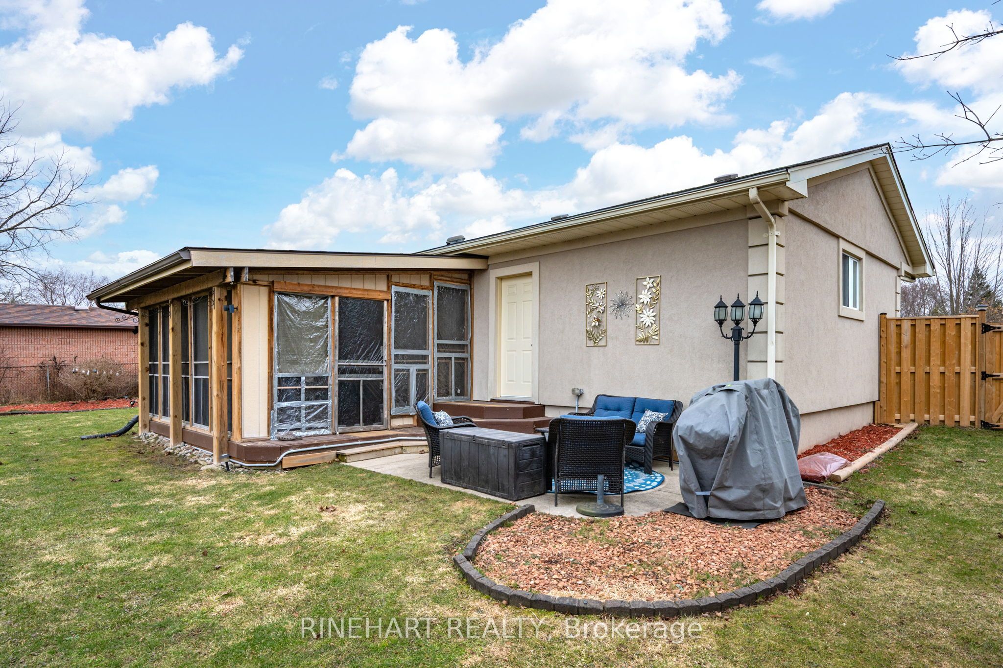 3 Greenfield Court Property Photo 27