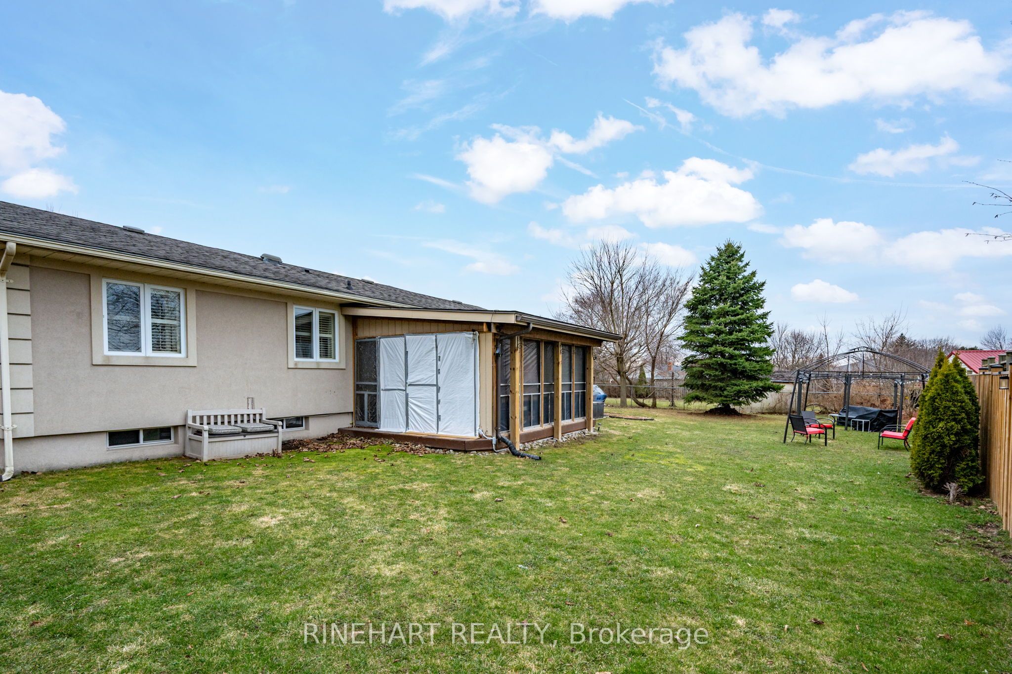 3 Greenfield Court Property Photo 30