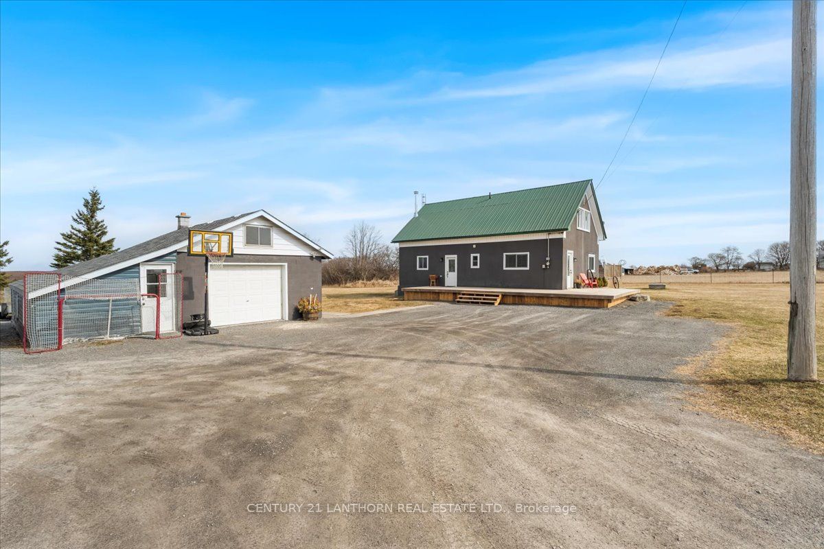 2572 County Road #1 Property Photo