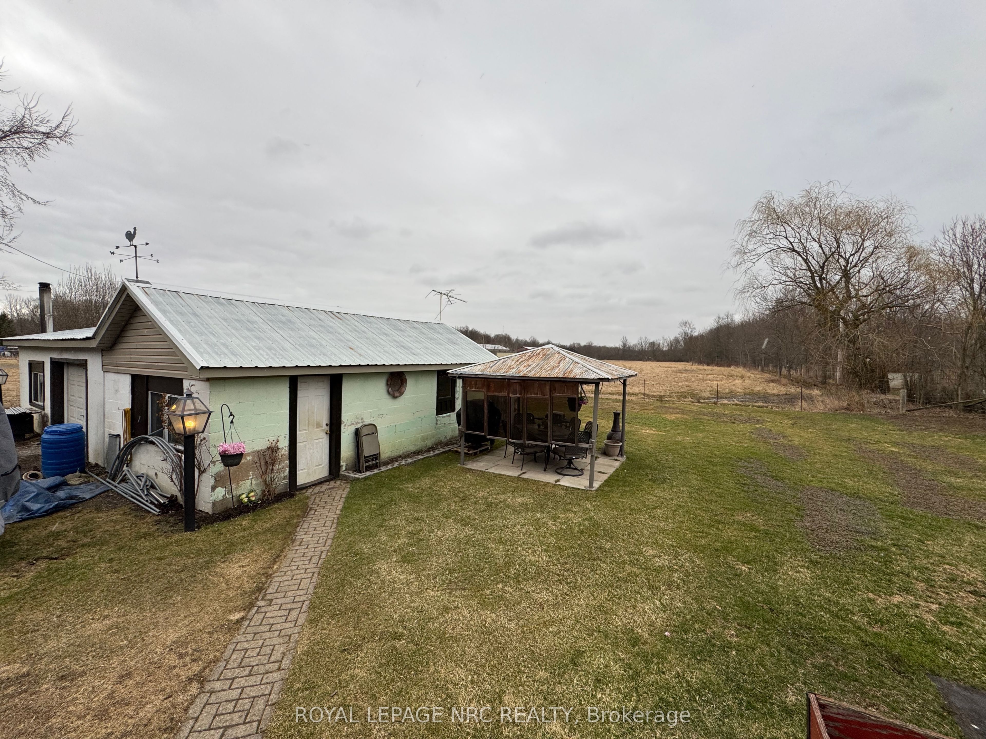 11716 Beck Road Property Photo 4