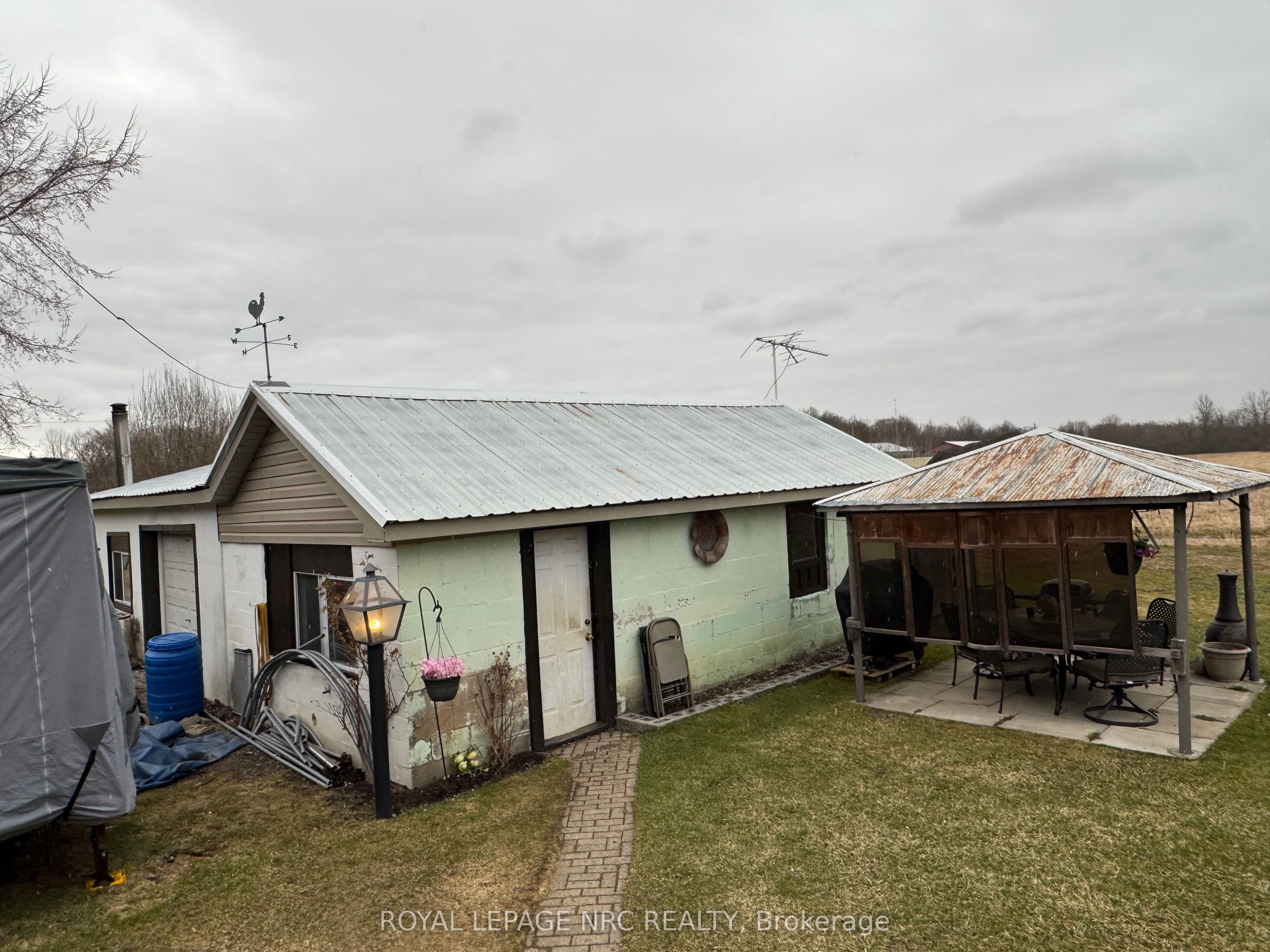 11716 Beck Road Property Photo 5
