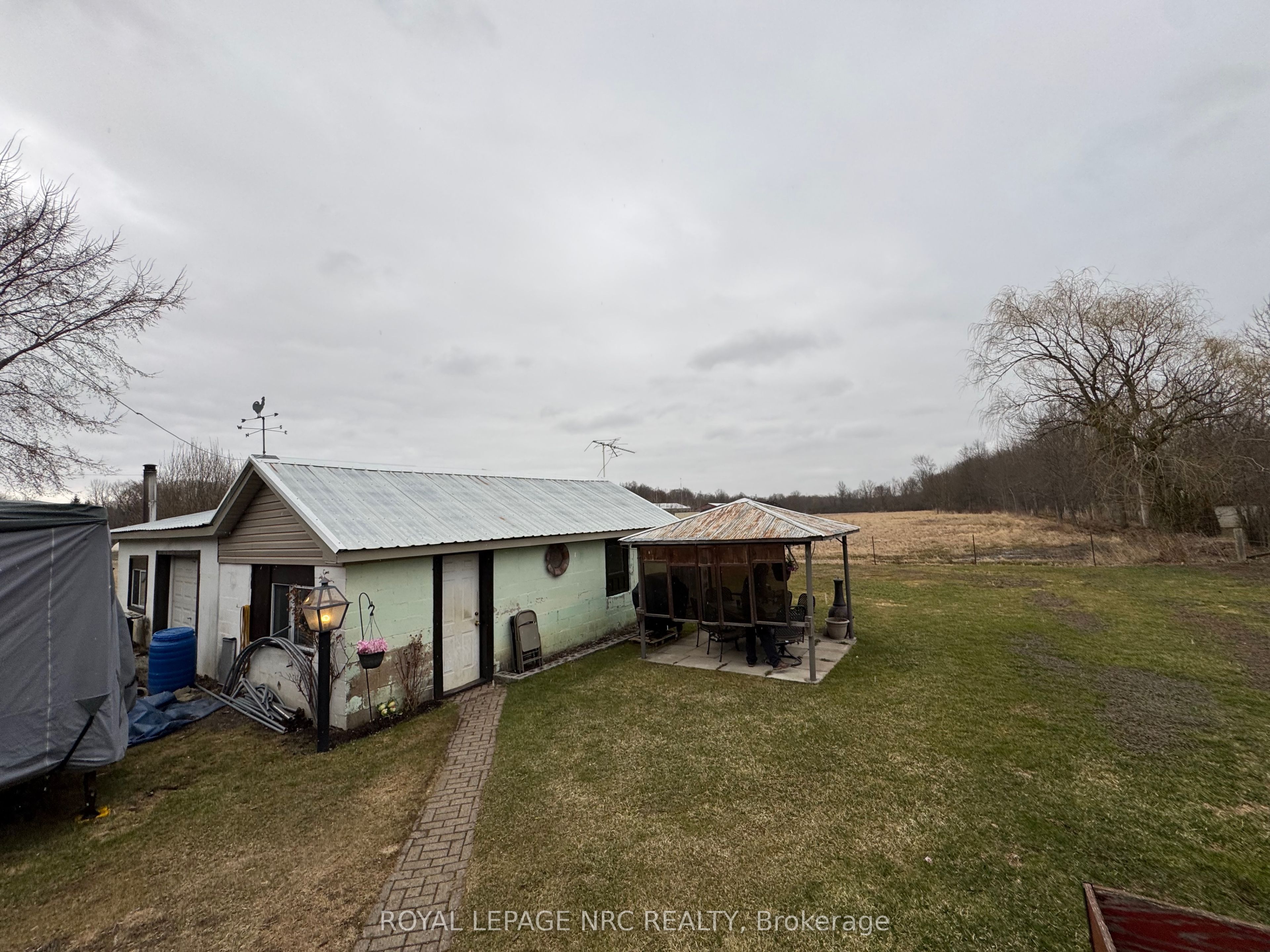 11716 Beck Road Property Photo 6