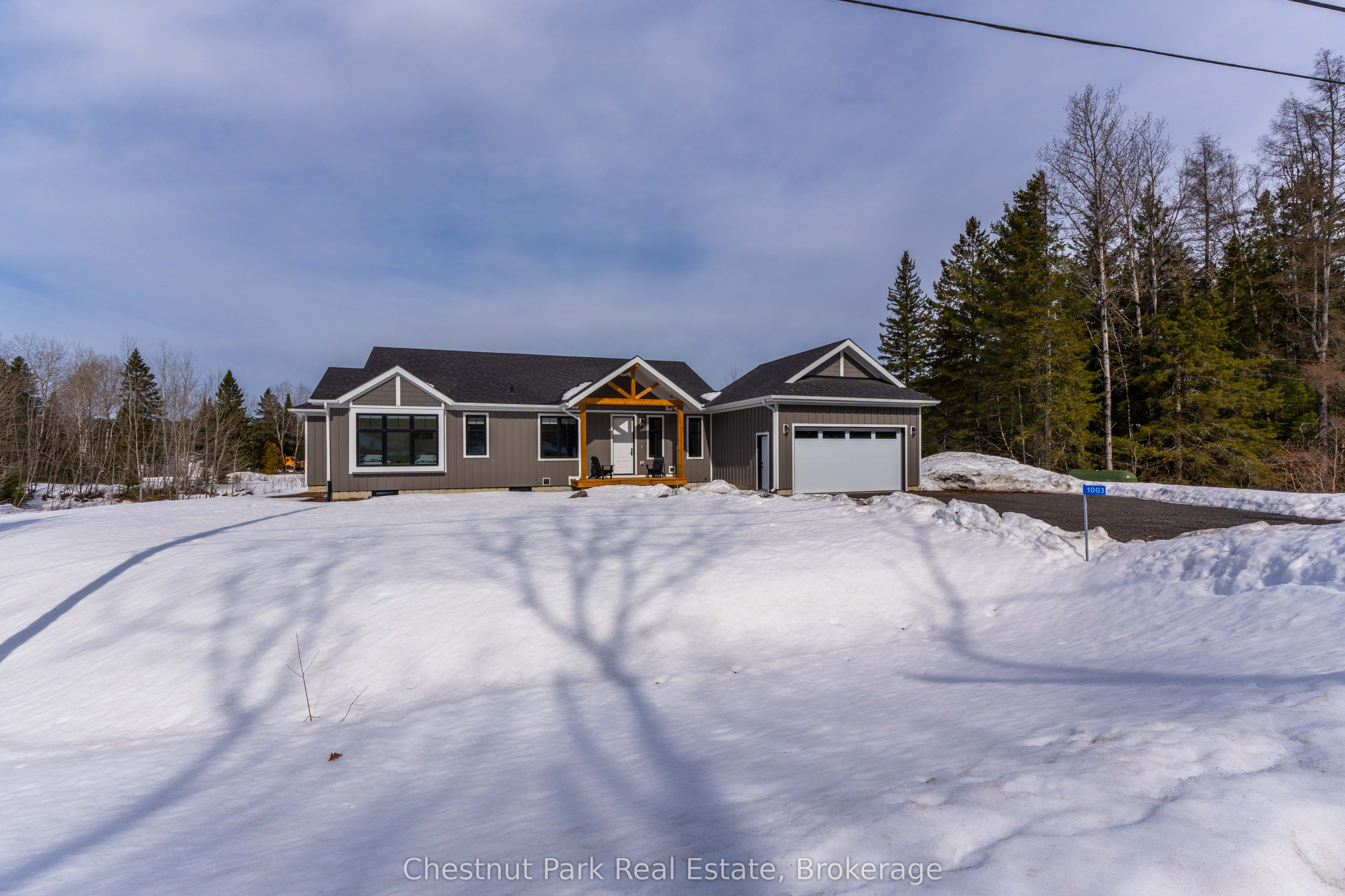 1003 Kings Ridge Court Property Photo 1