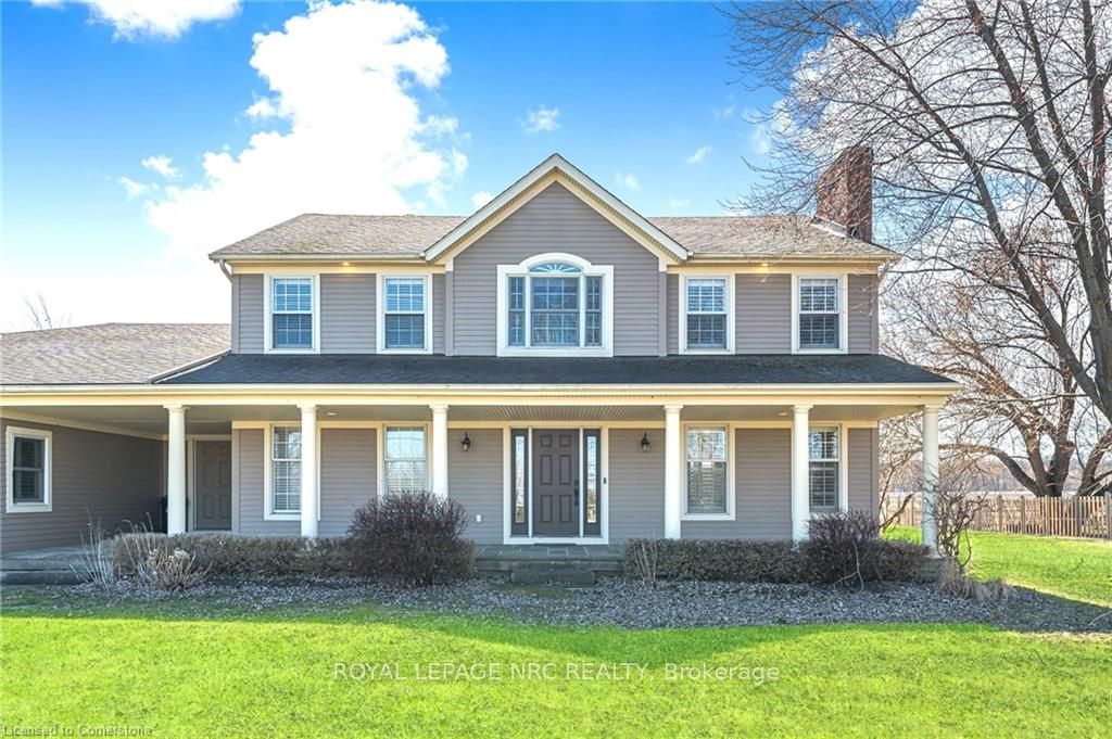 915 Queenston Road S Property Photo 3