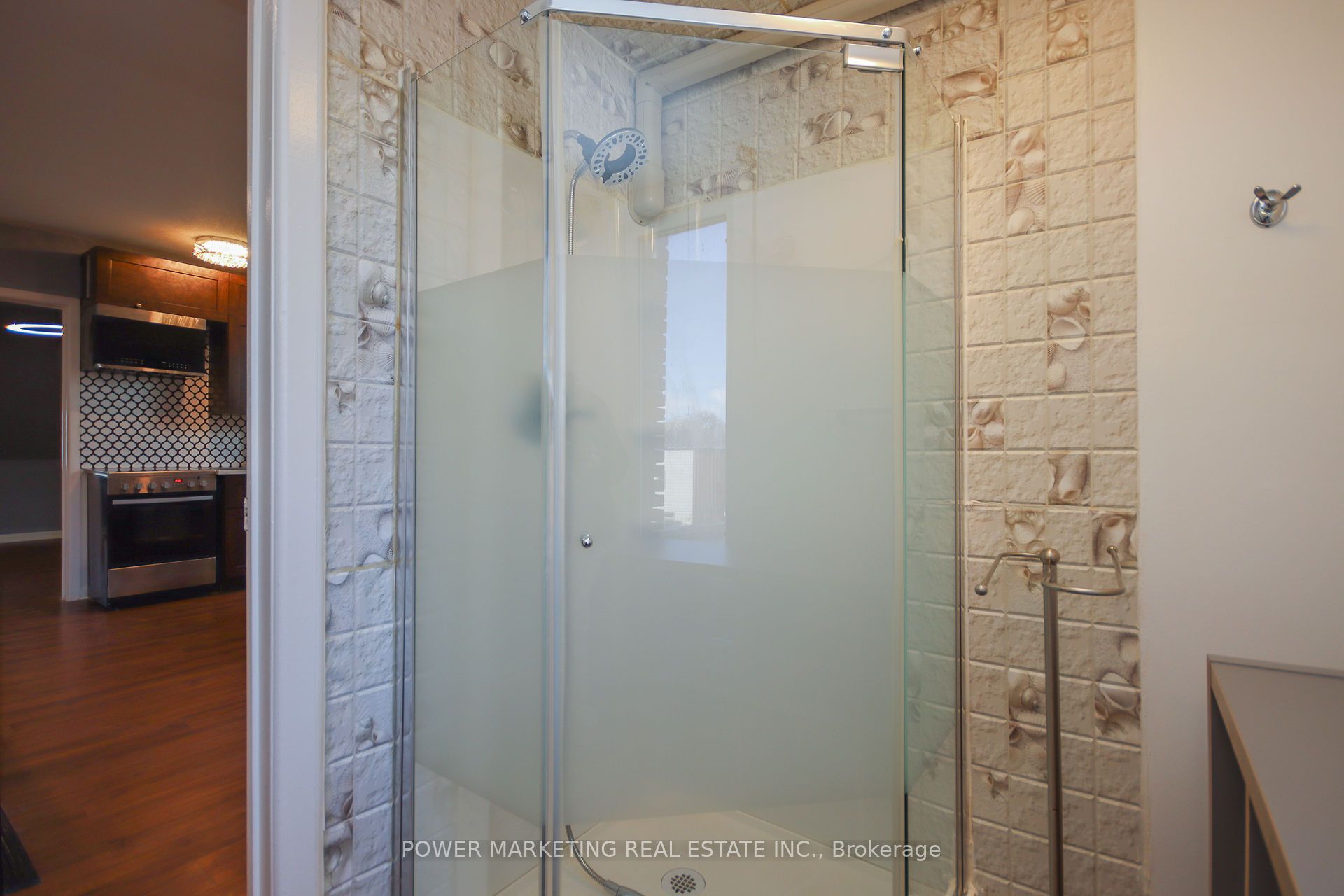 569 Gladstone Avenue Property Photo 34