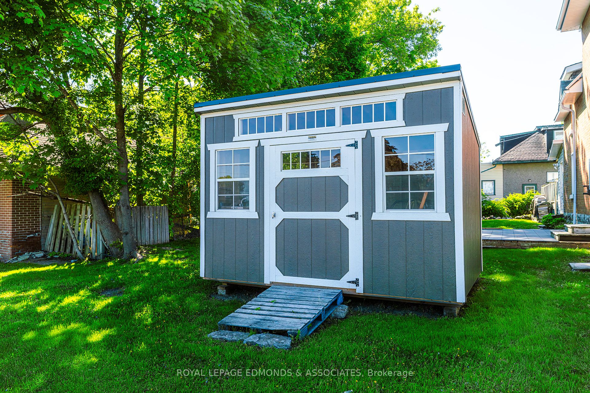 281 Trafalgar Road Property Photo 7