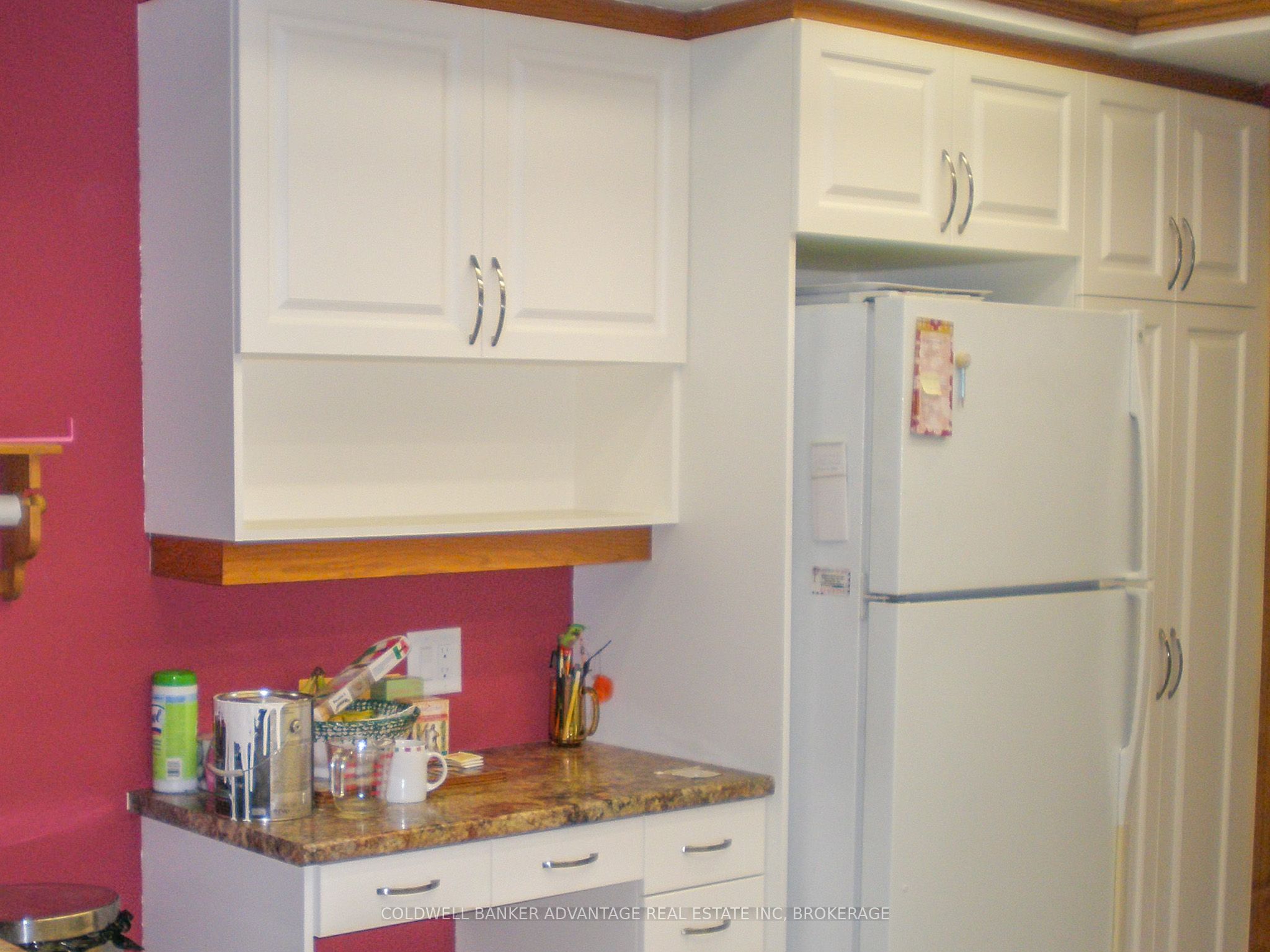 5445 Glenholme Avenue Property Photo 17