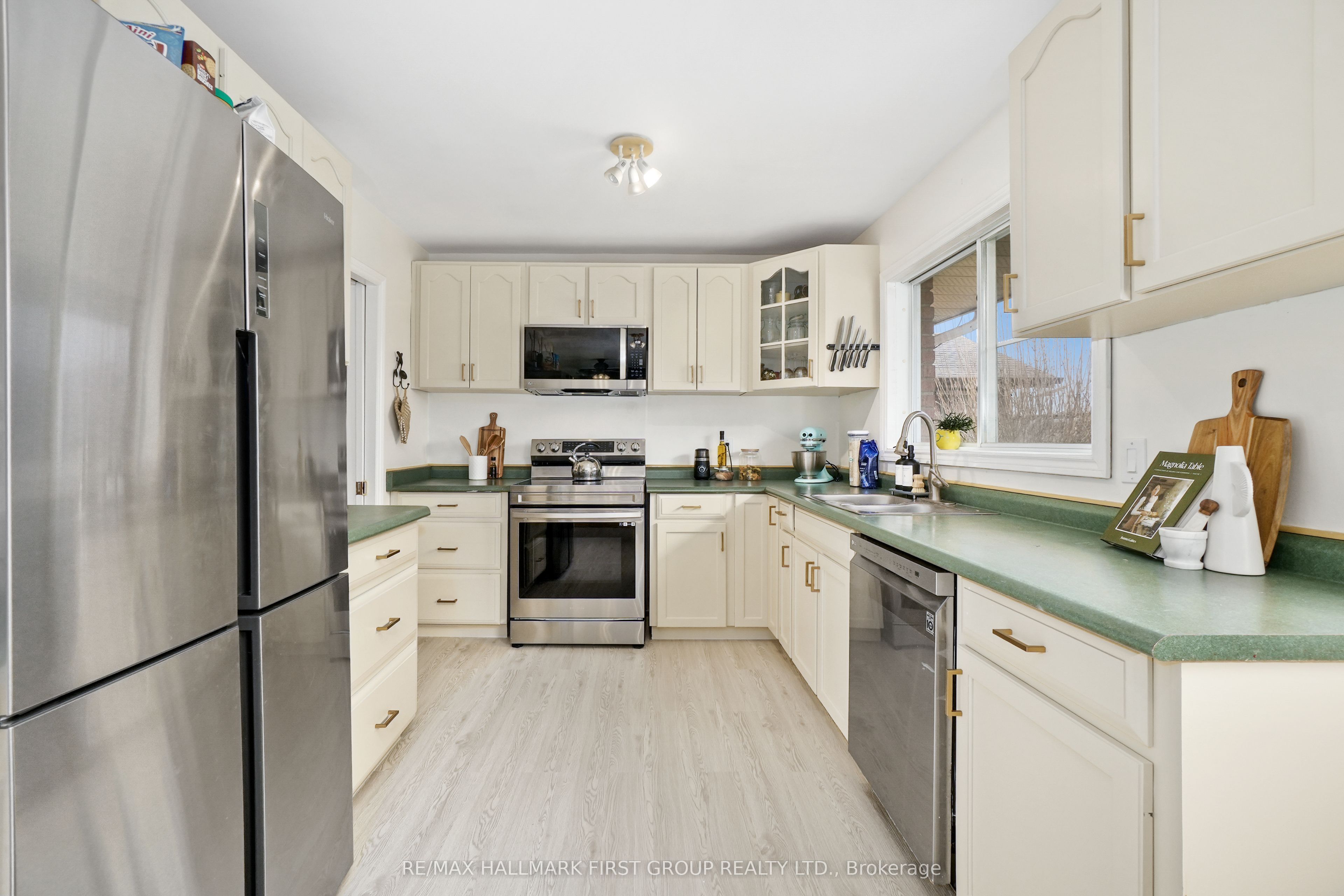 16 Anne Street Property Photo 12