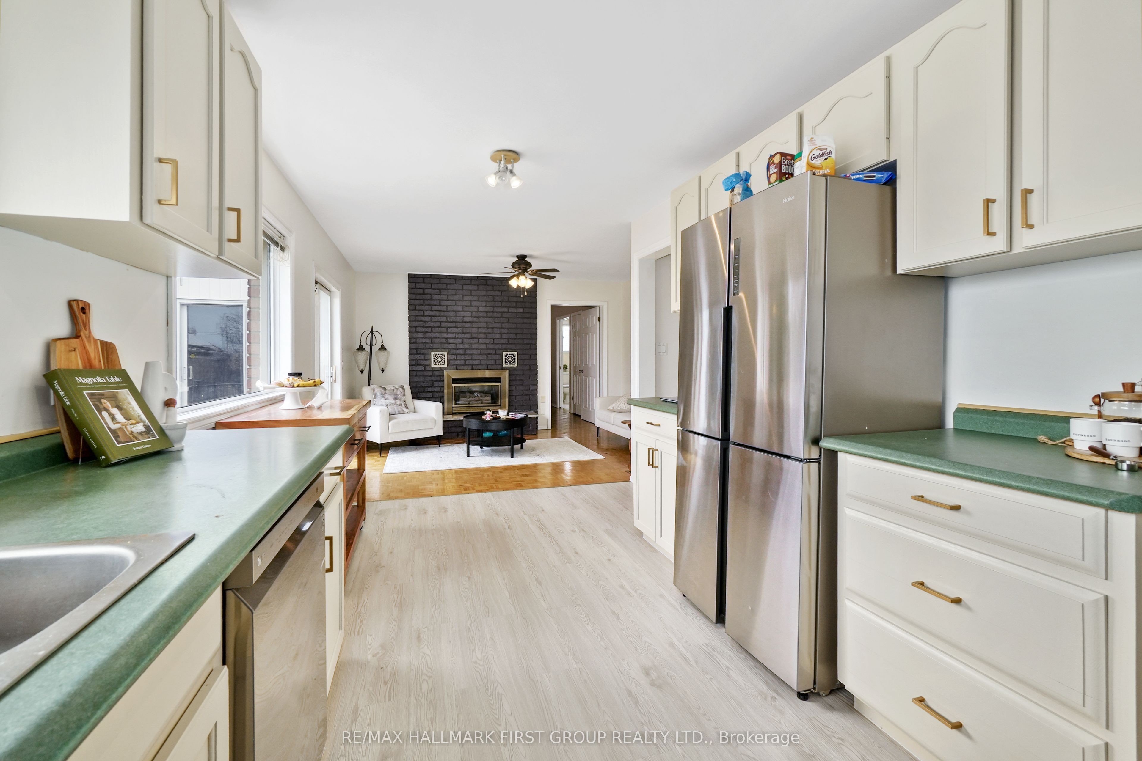 16 Anne Street Property Photo 13