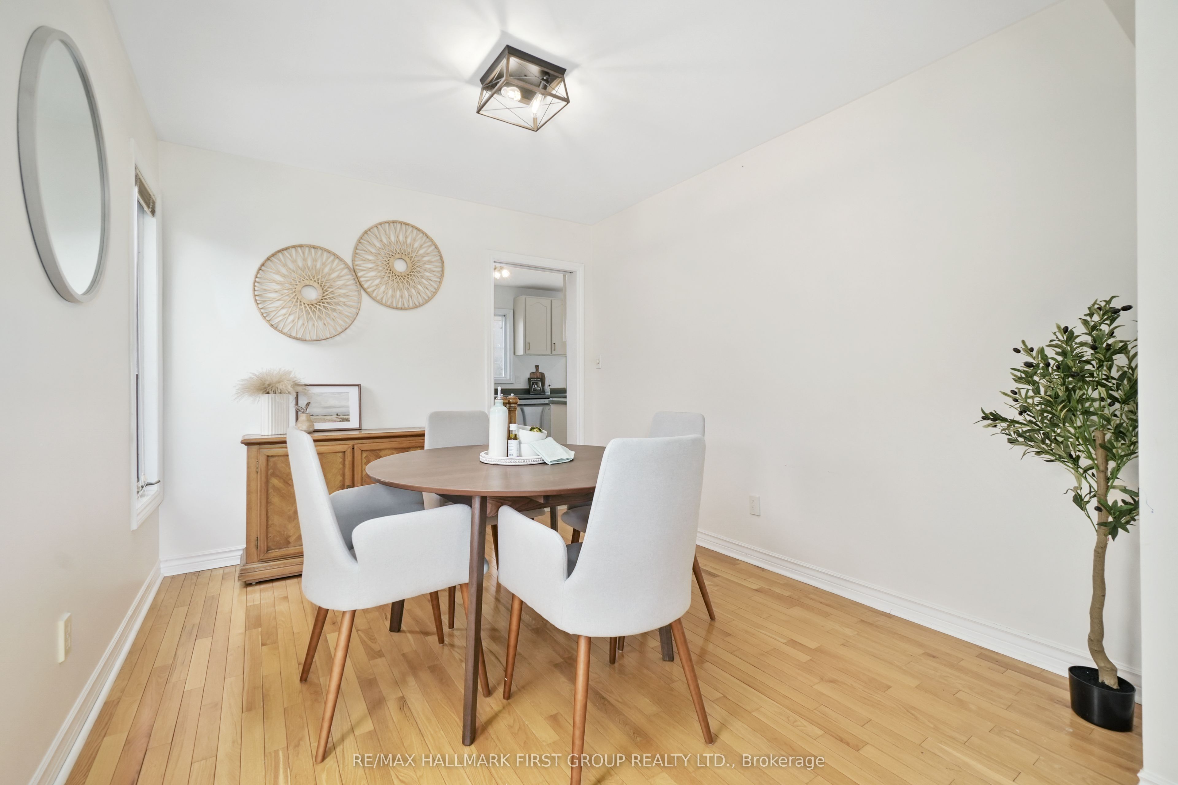 16 Anne Street Property Photo 21