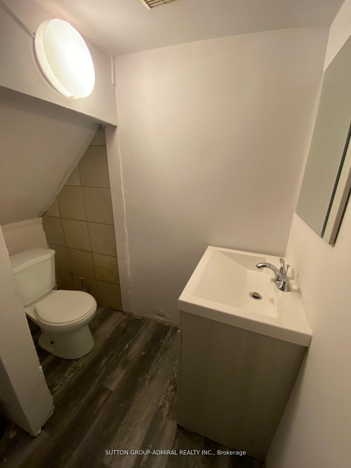 295 James Street Property Photo 15