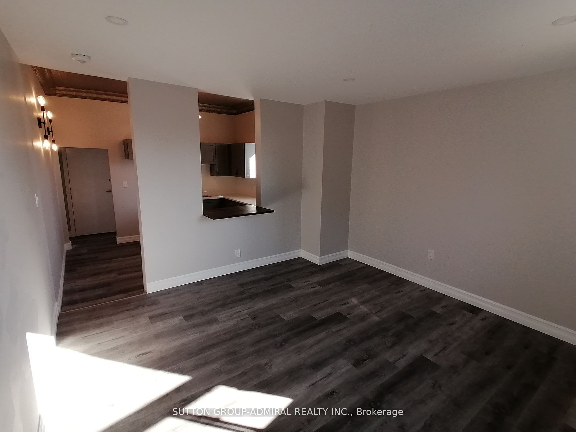 295 James Street Property Photo 19