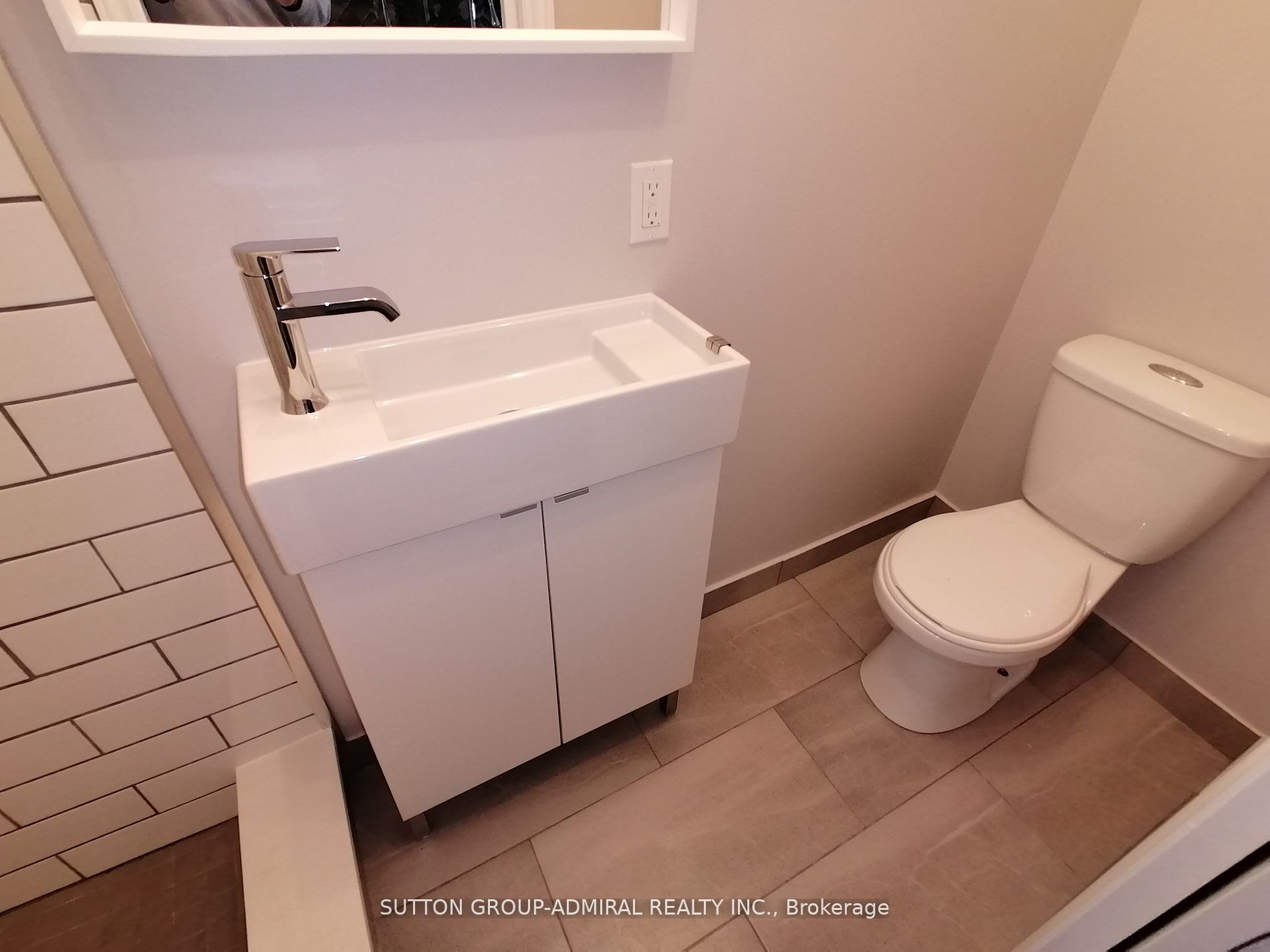 295 James Street Property Photo 28