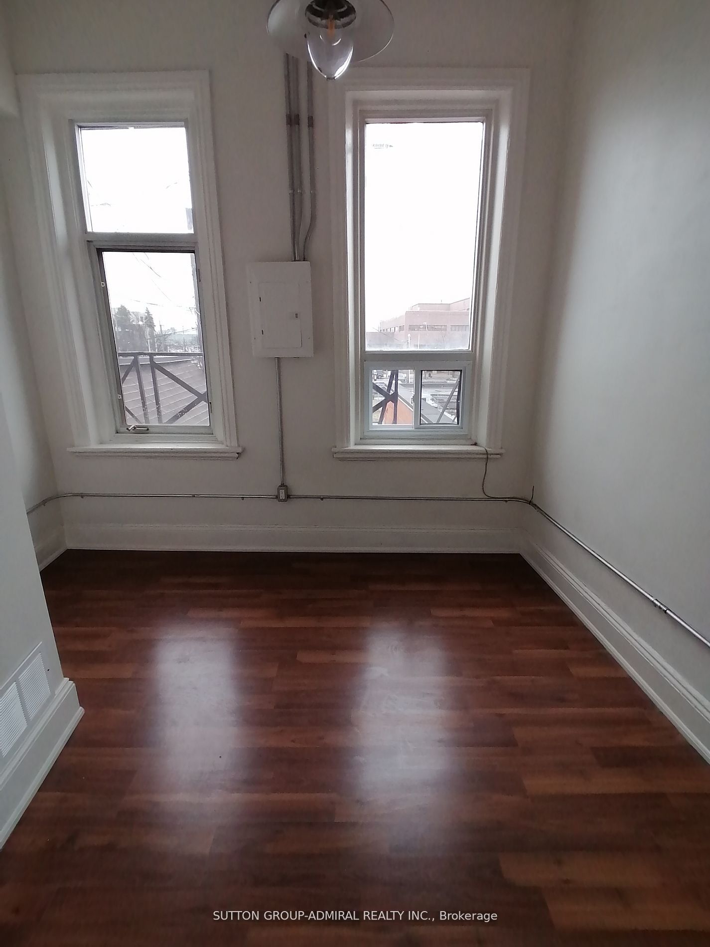 183 King Street Property Photo 14
