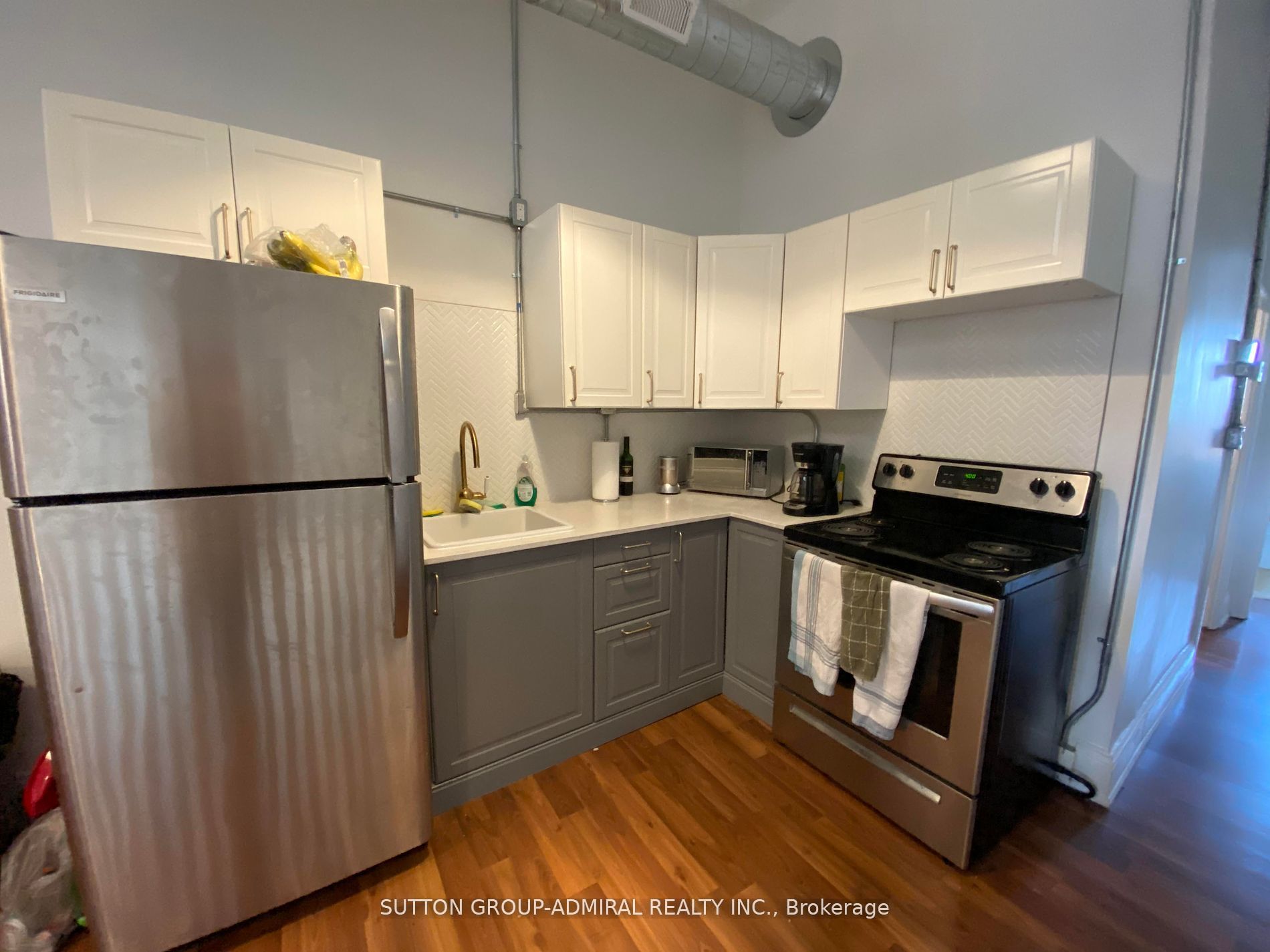 183 King Street Property Photo 17