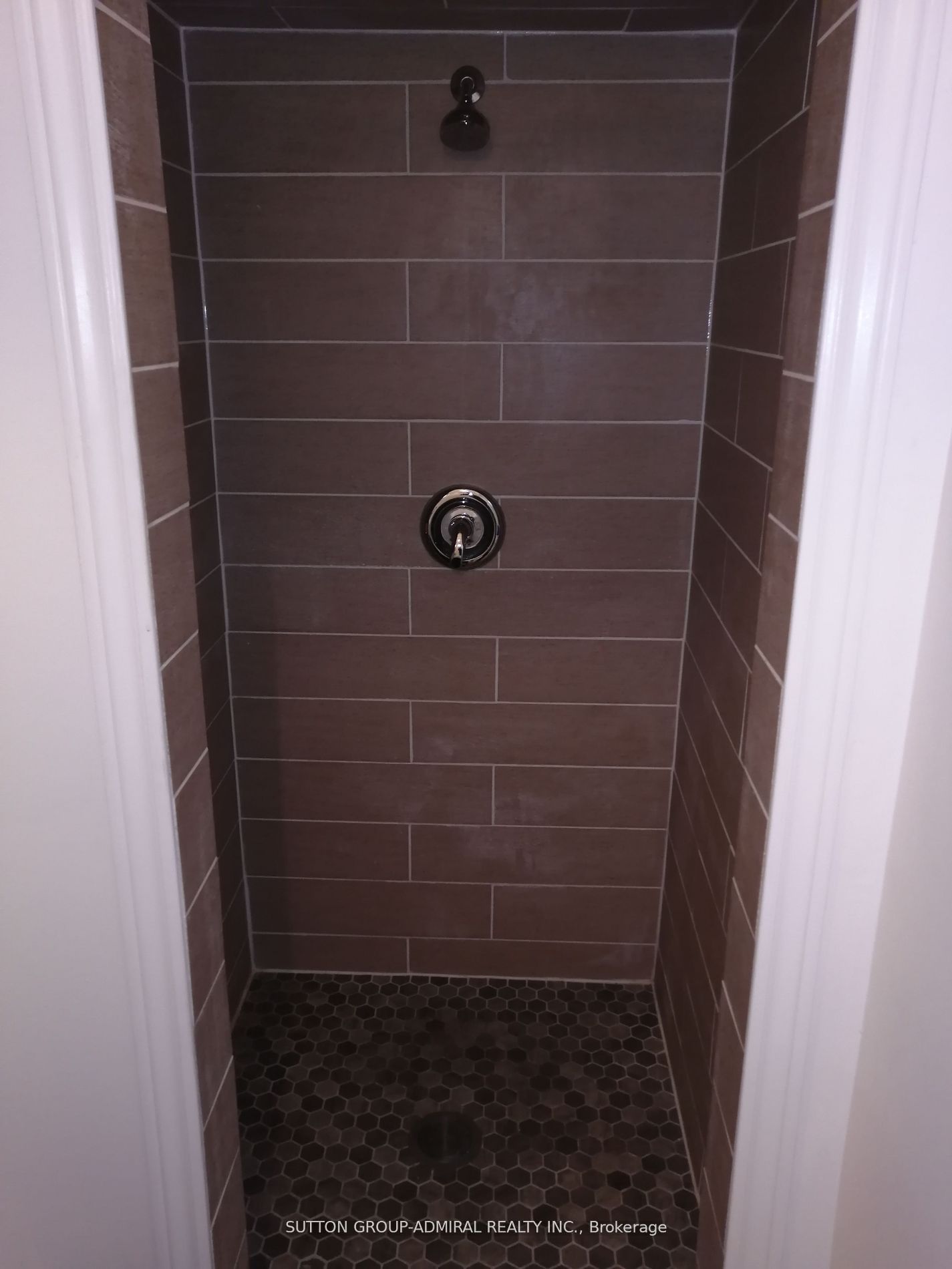 183 King Street Property Photo 22