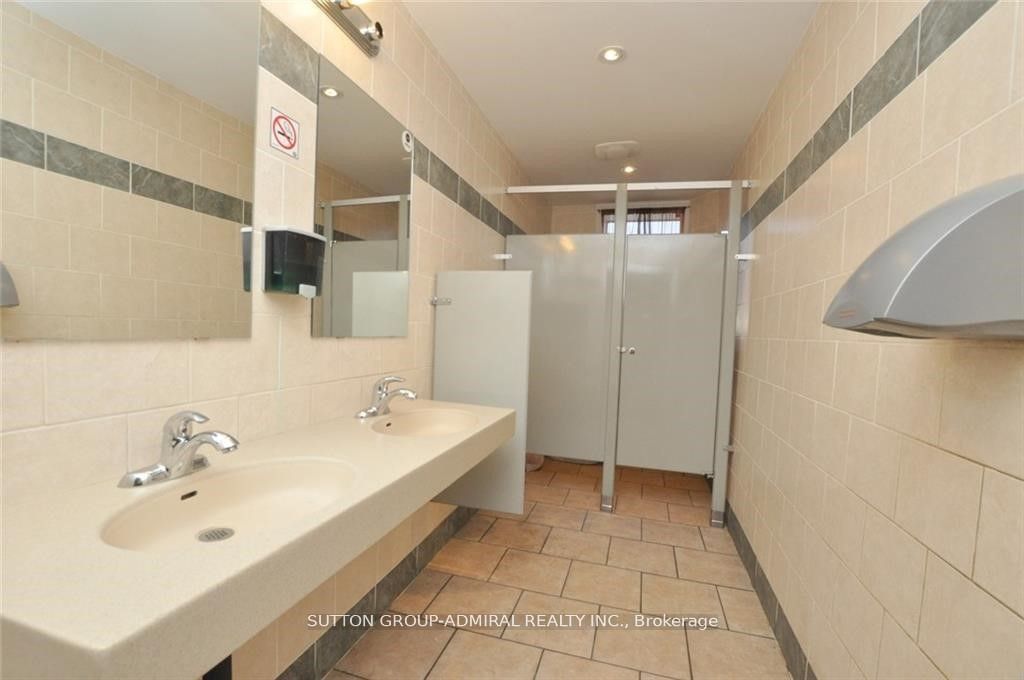 104 Cannon Street Property Photo 12
