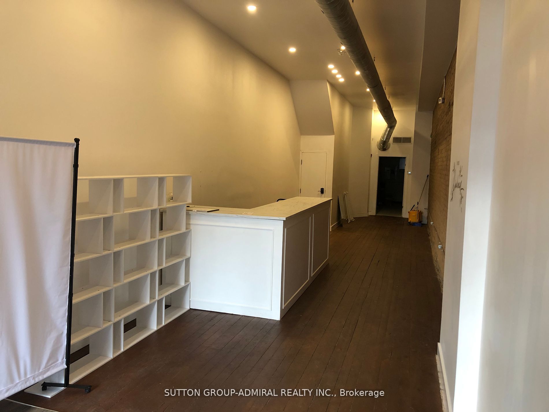 181 King Street Property Photo 5