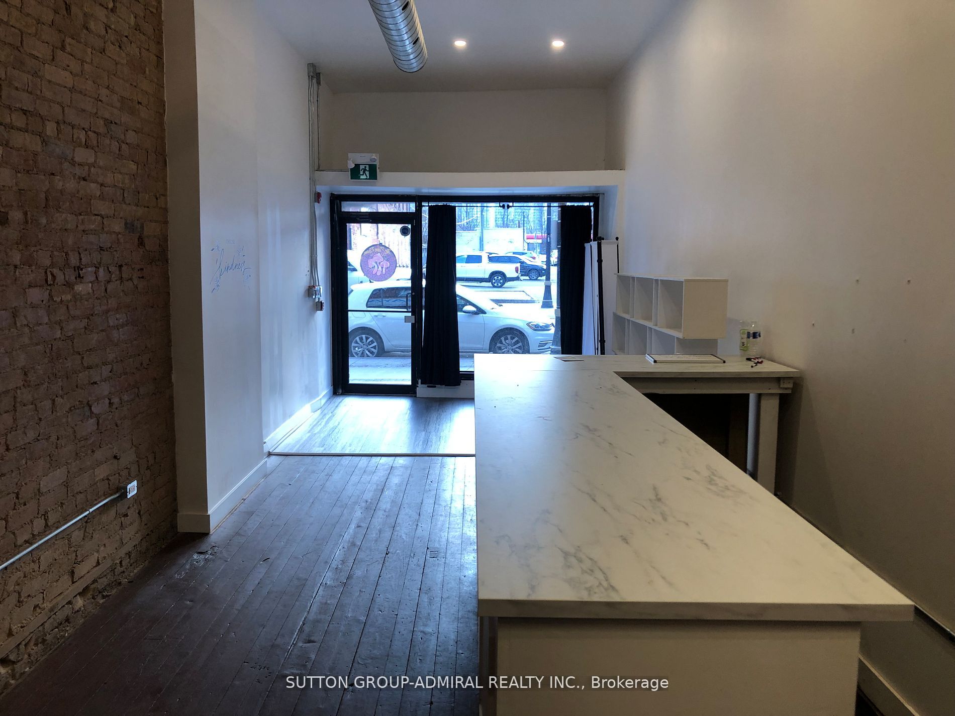 181 King Street Property Photo 6