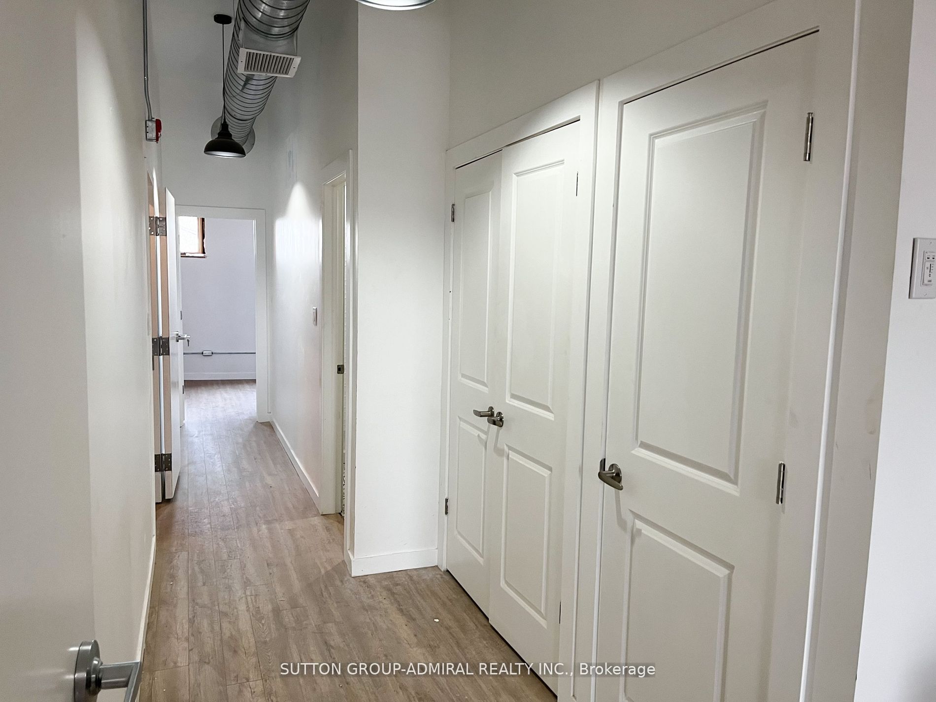 181 King Street Property Photo 16