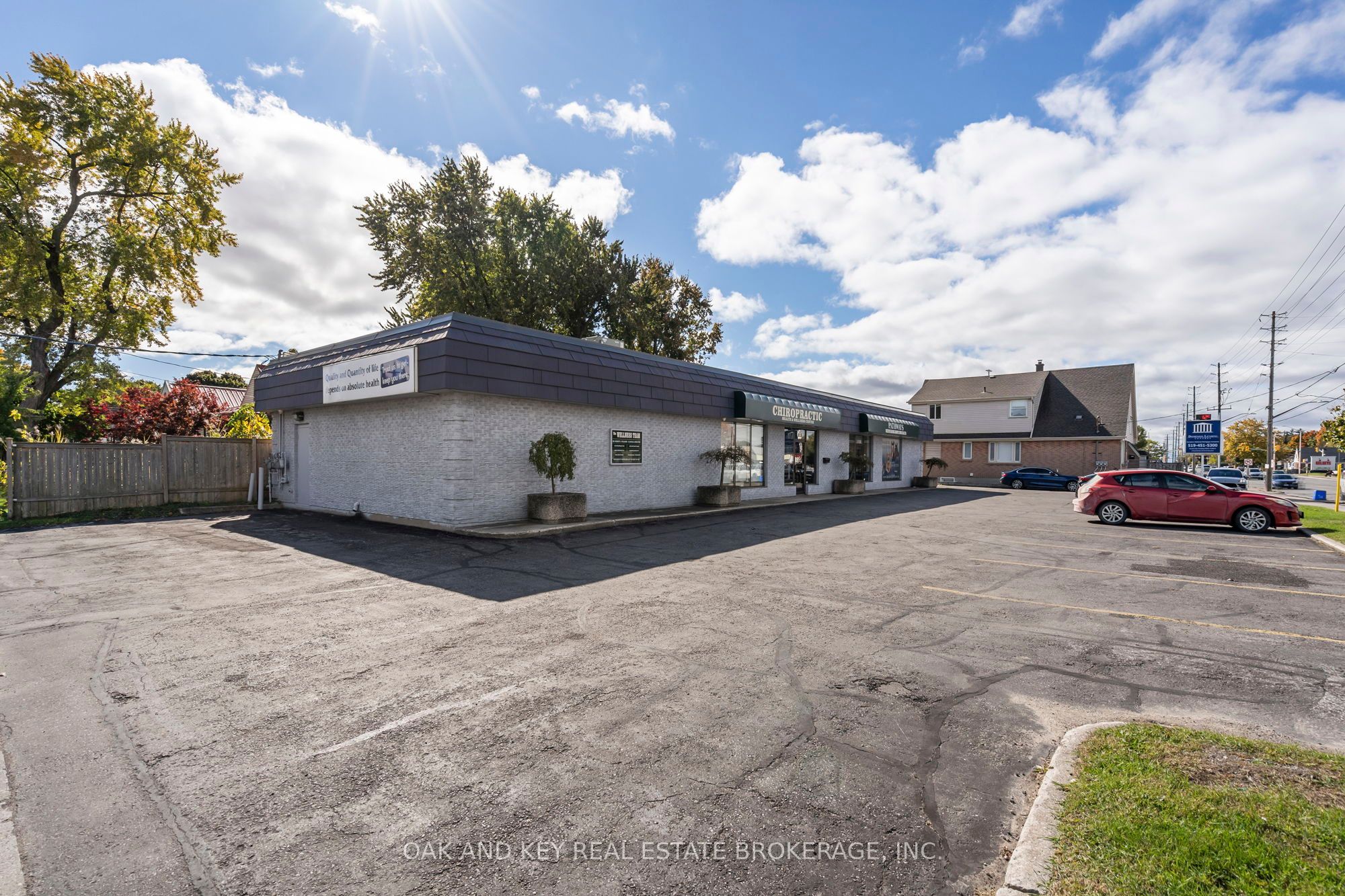 919 Oxford Street Property Photo 2