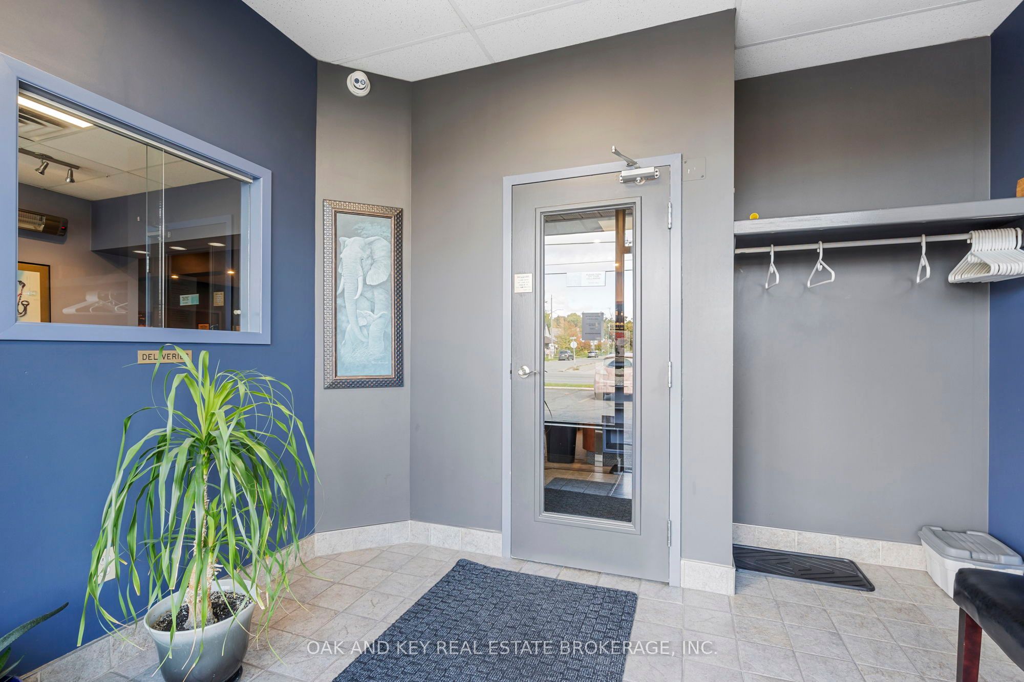 919 Oxford Street Property Photo 4