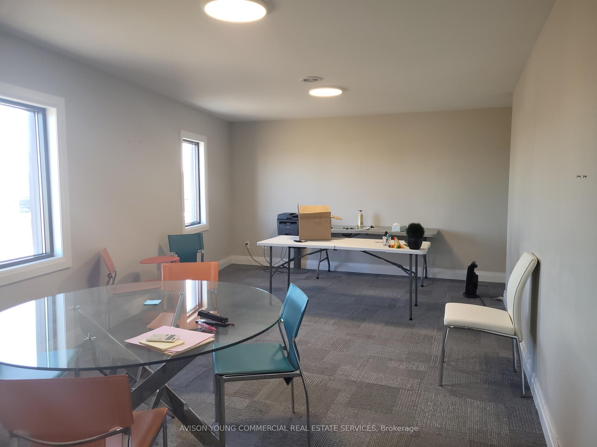 1877 Merivale Road Property Photo 3
