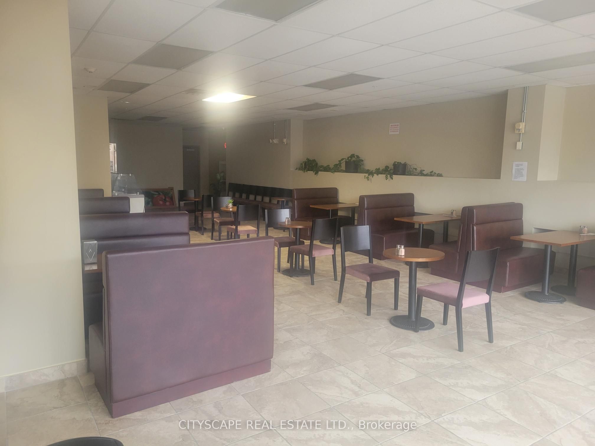 #101 - 185 King Street Property Photo 12