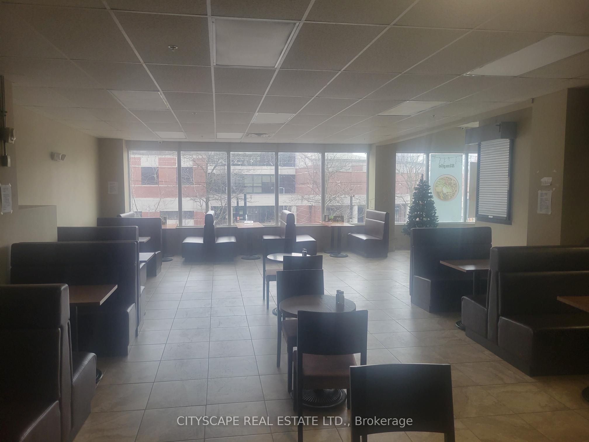 #101 - 185 King Street Property Photo 13
