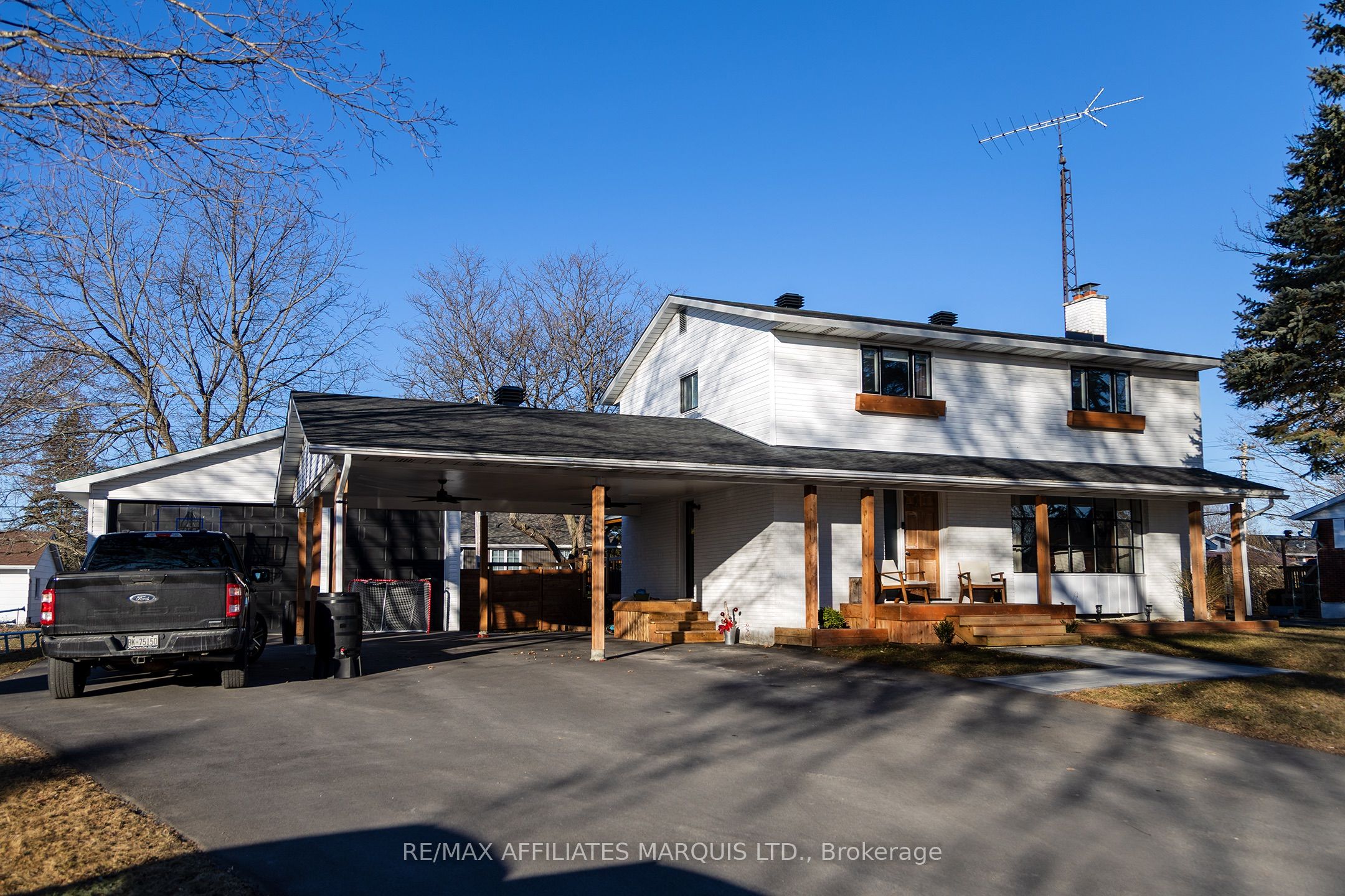 32 Meikle Street Property Photo