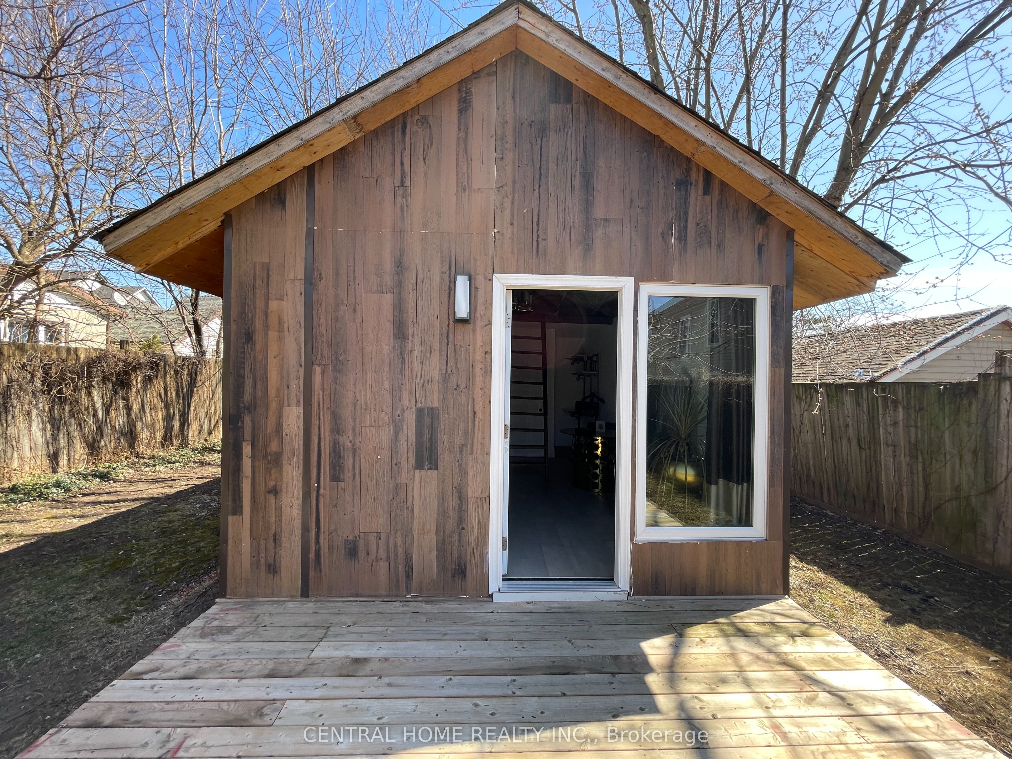 6068 Drummond Road Property Photo 19