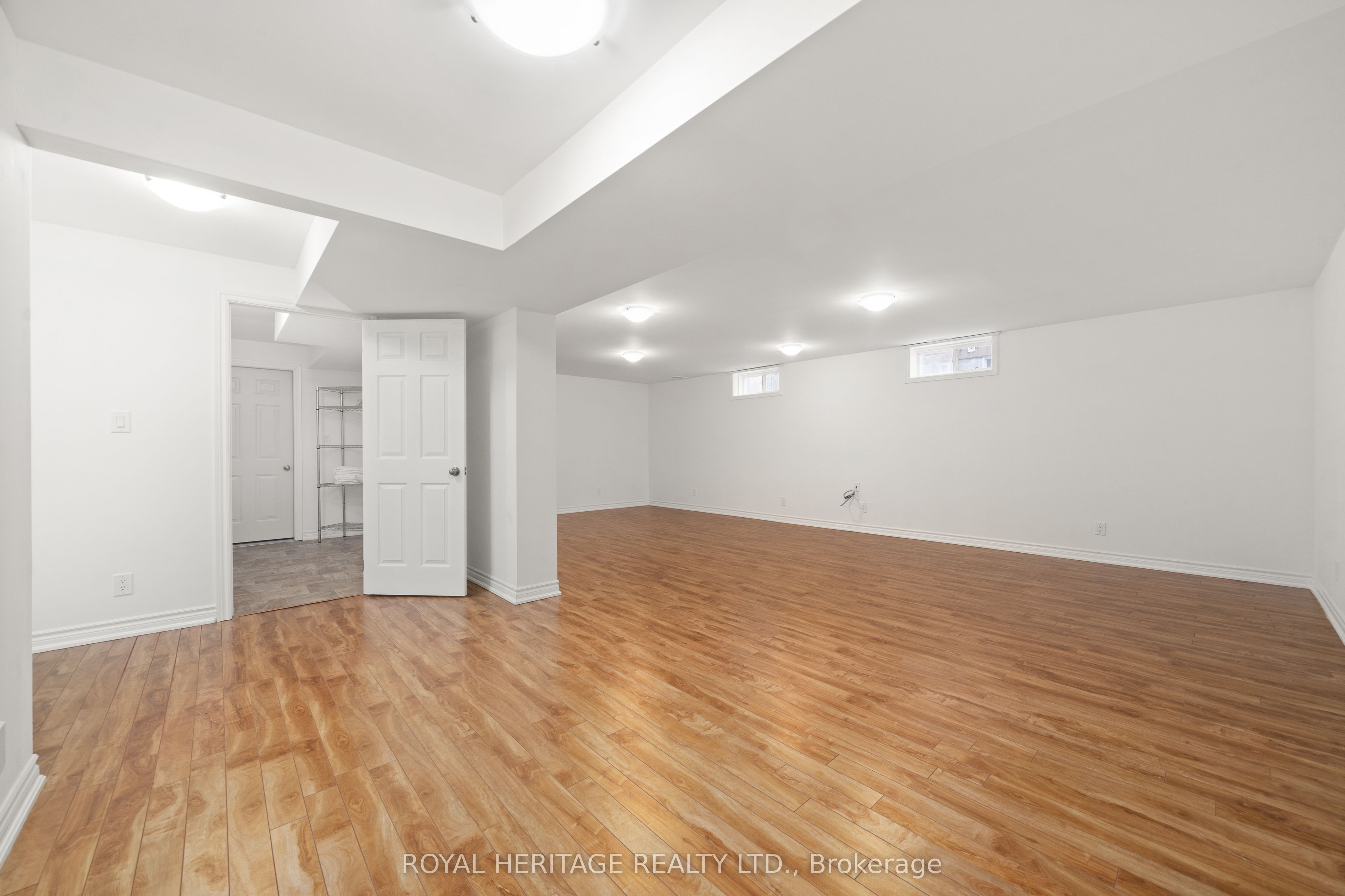 27 Cortland Crescent Property Photo 35