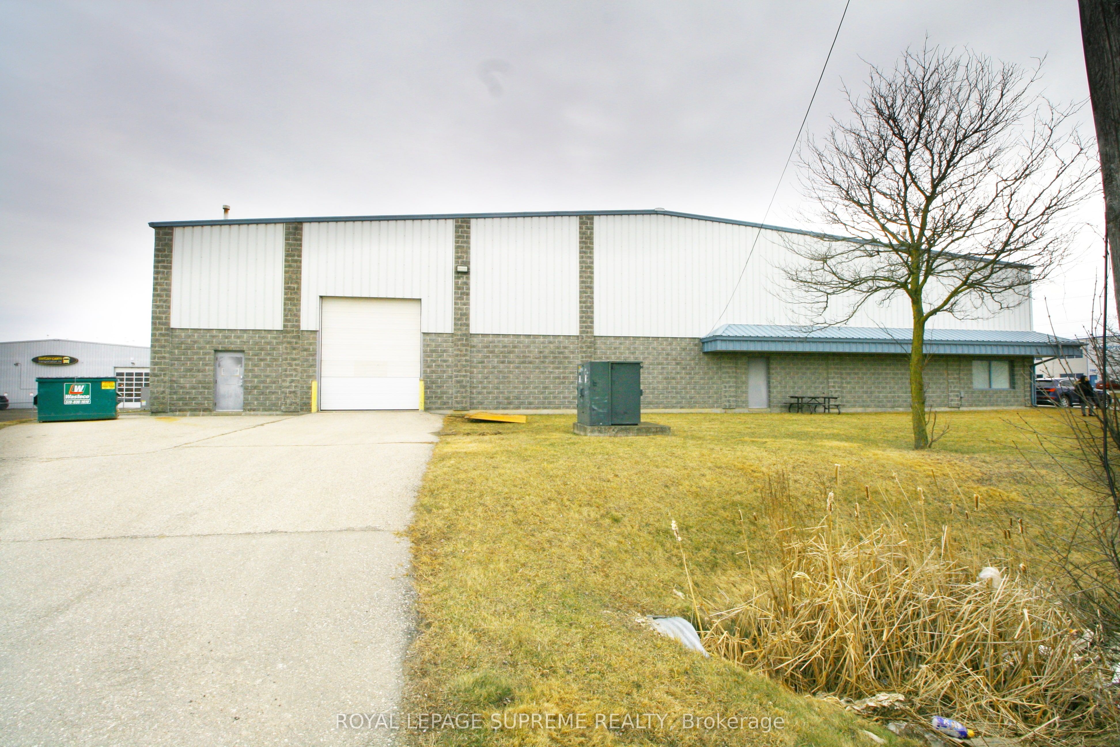 #unit 2 - 785 Imperial Road Property Photo 4