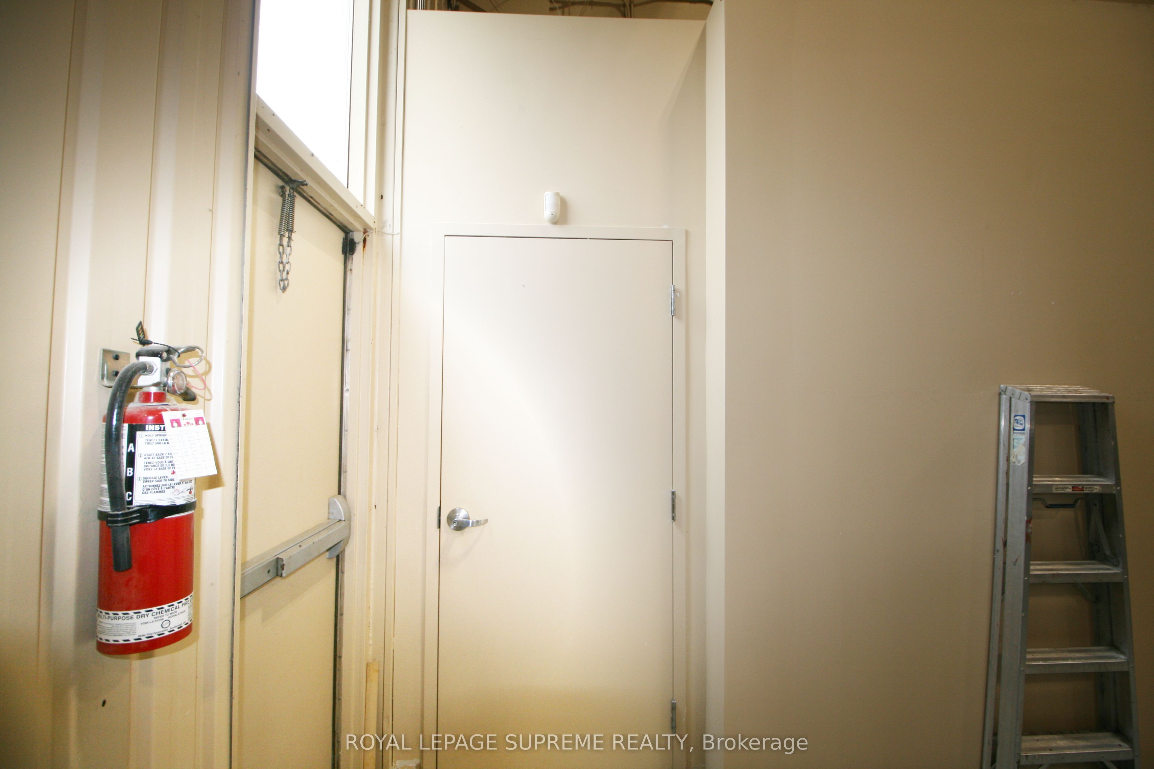 #unit 2 - 785 Imperial Road Property Photo 33