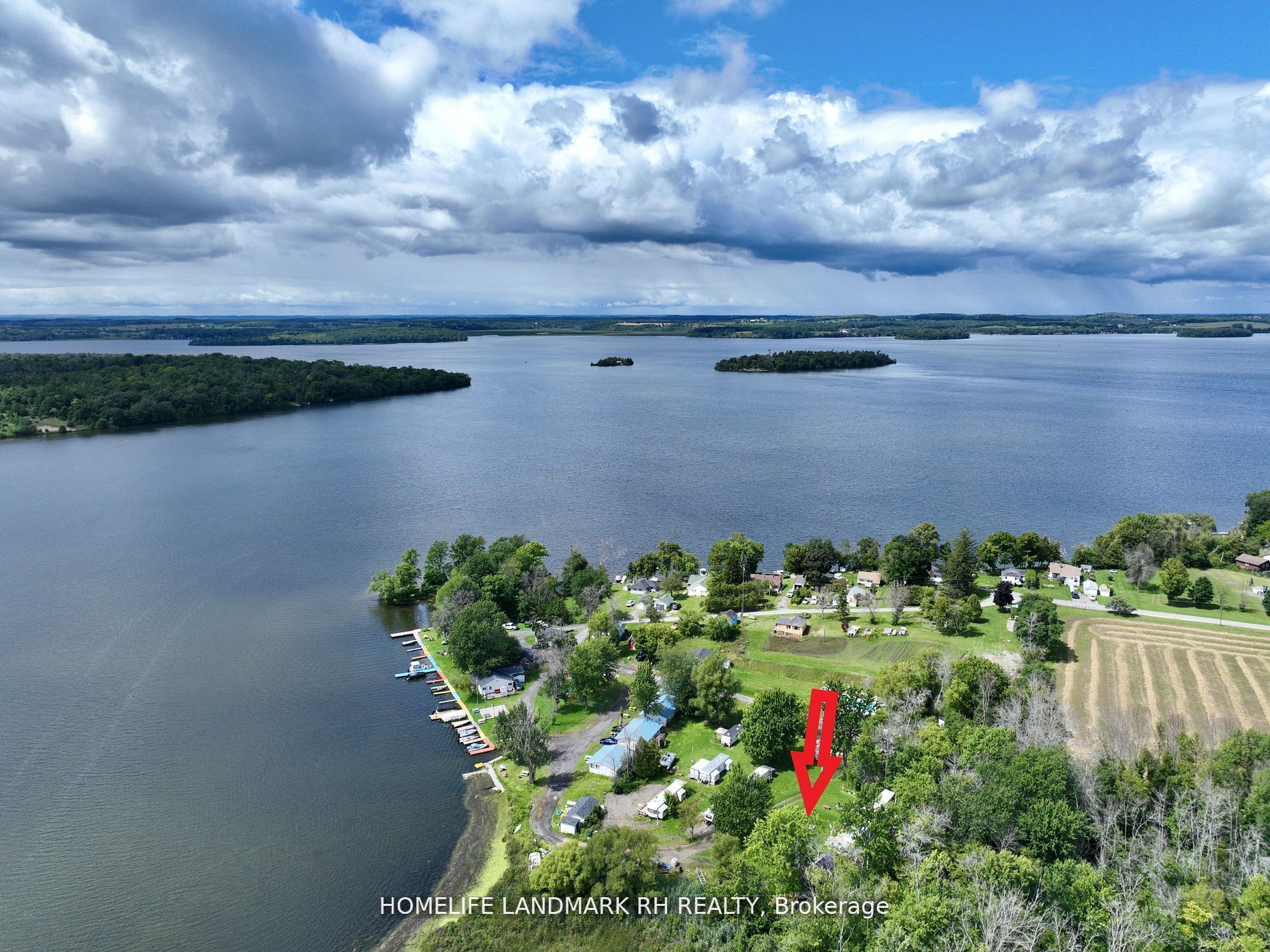 #303 - 523 Island View Road Property Photo