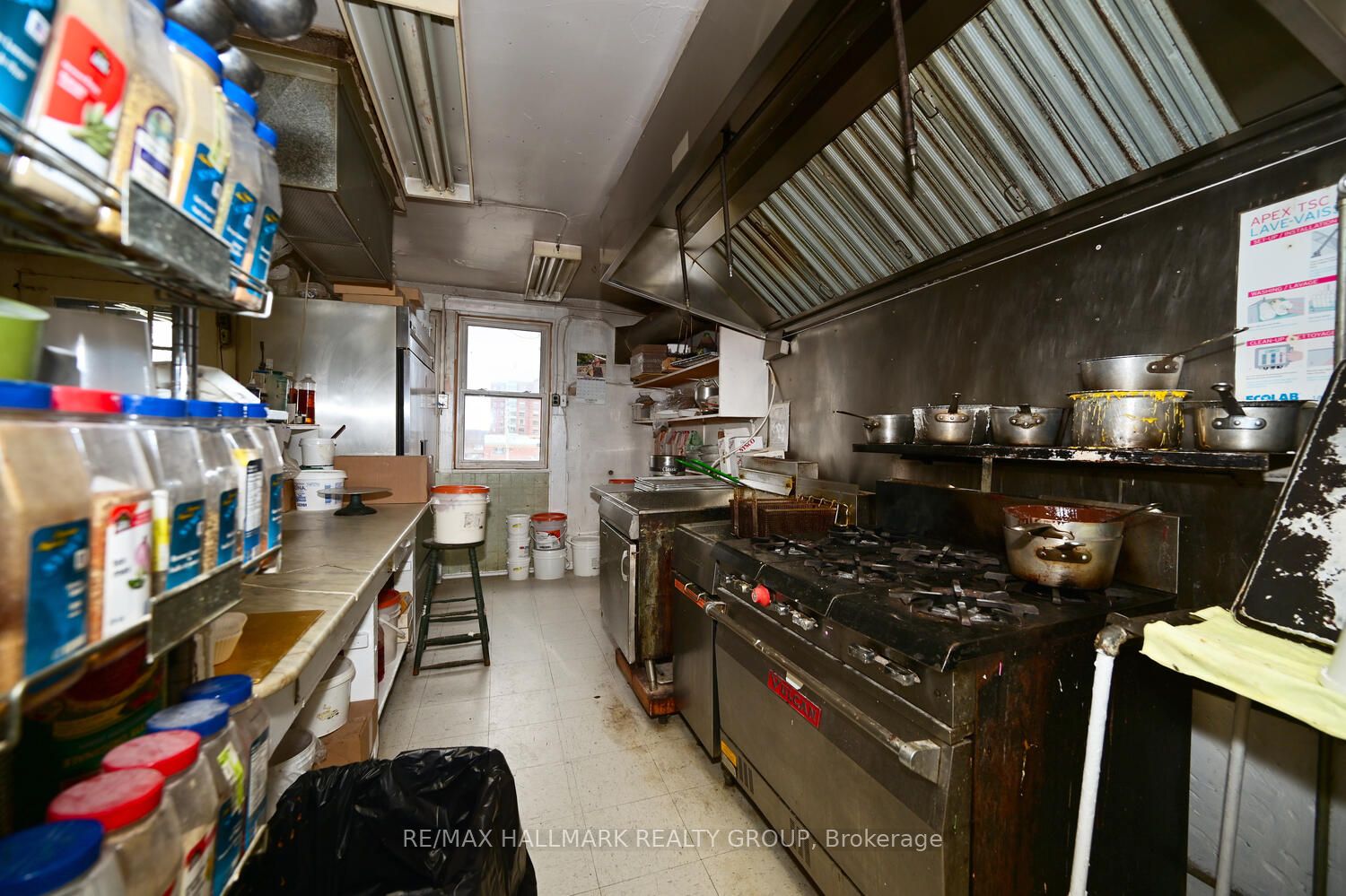 31 King Street Property Photo 30