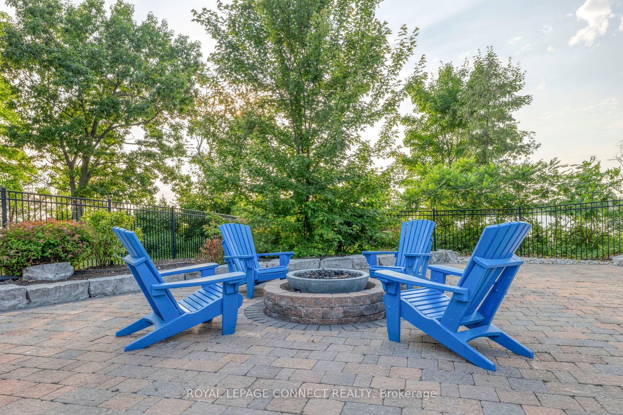 #143 - 6 Farm View Lane Property Photo 34