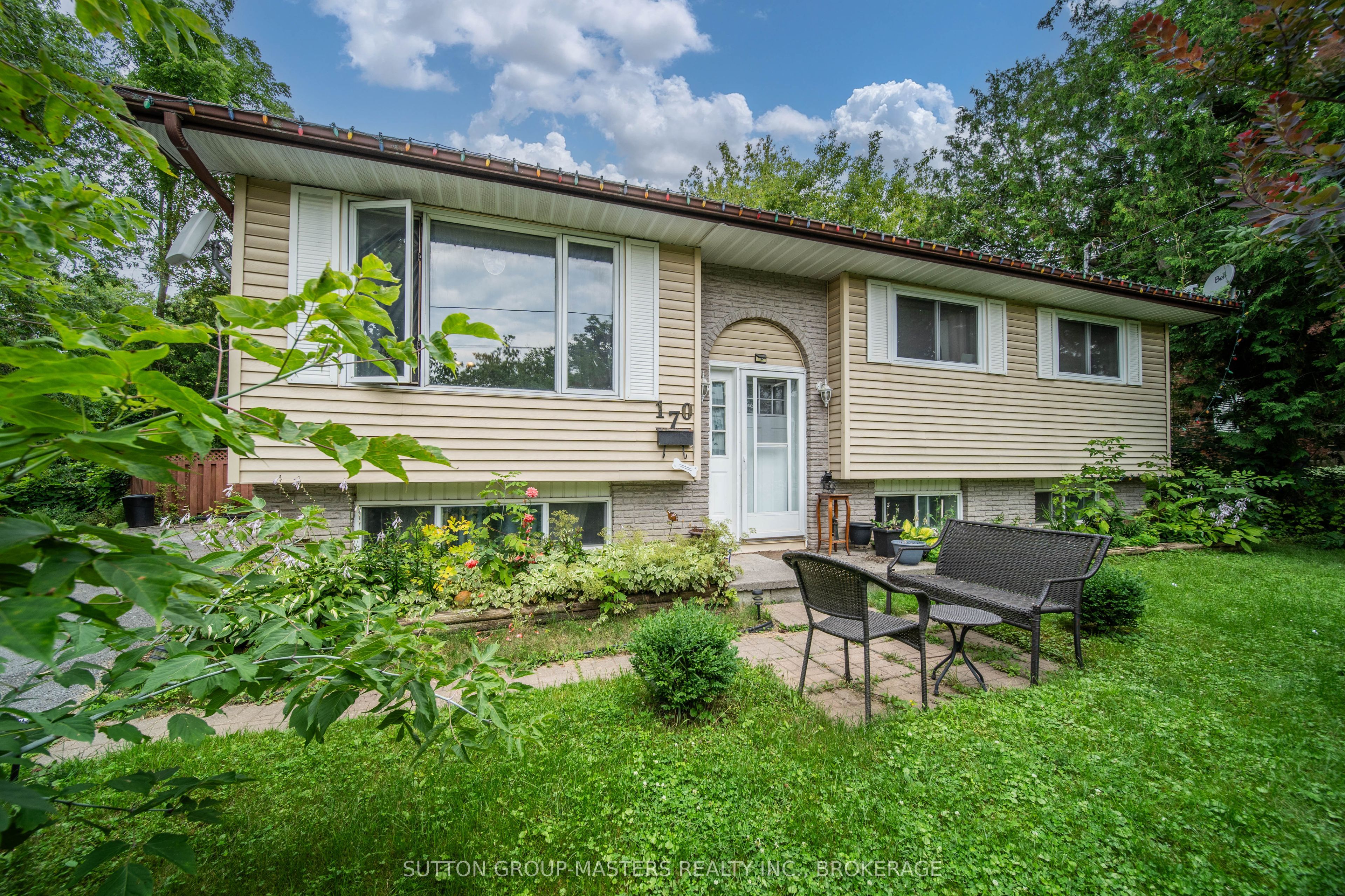 170 Camden Road Property Photo 1