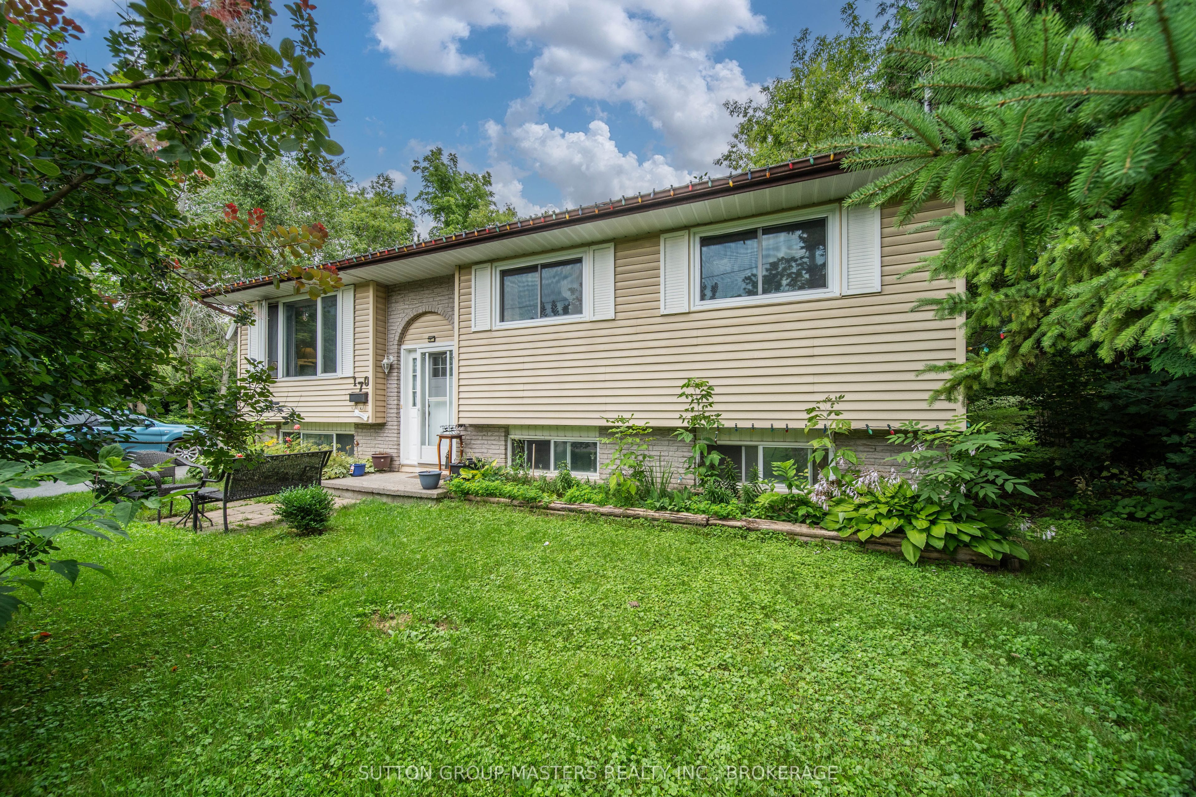 170 Camden Road Property Photo 3