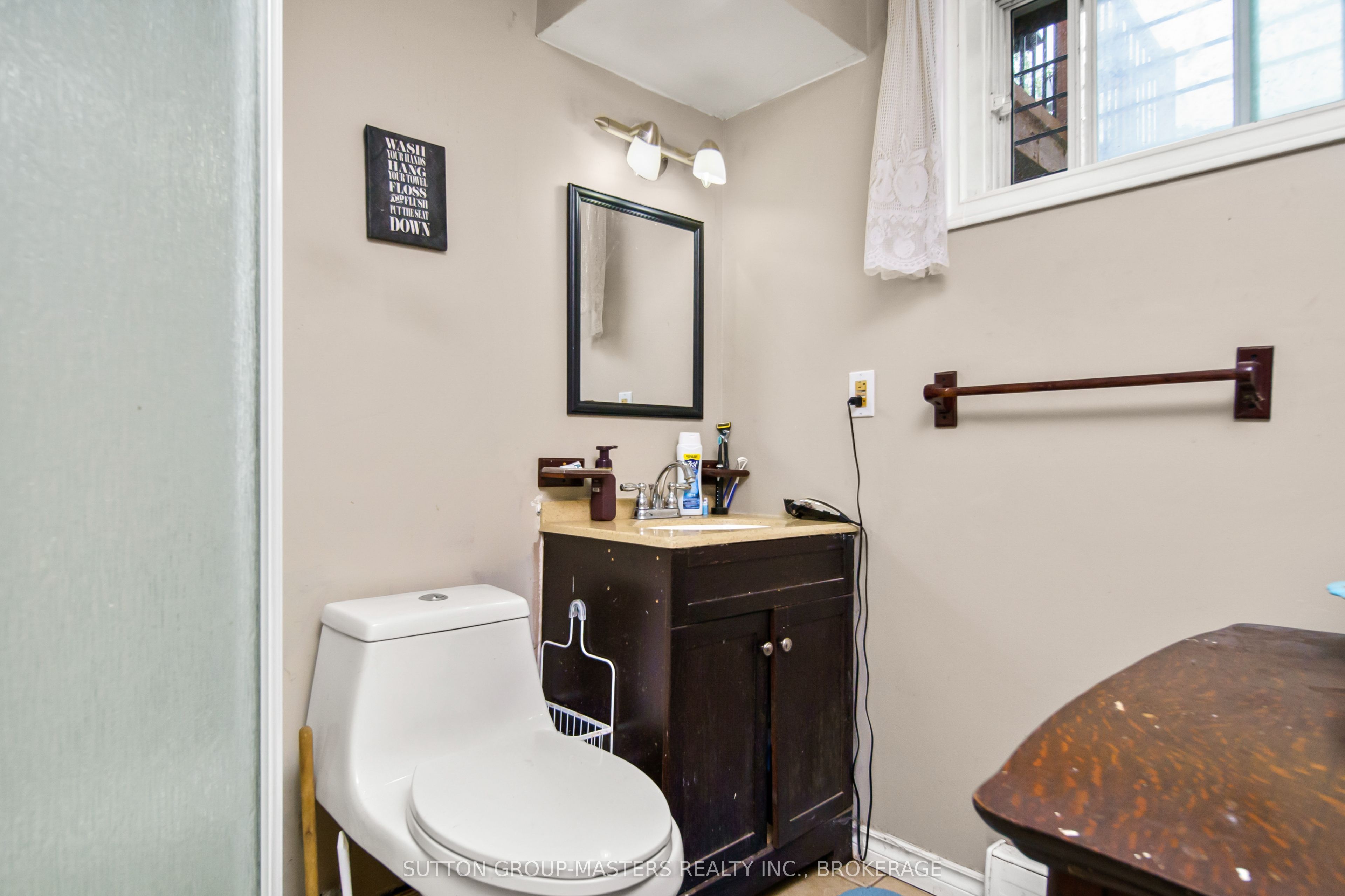 170 Camden Road Property Photo 35