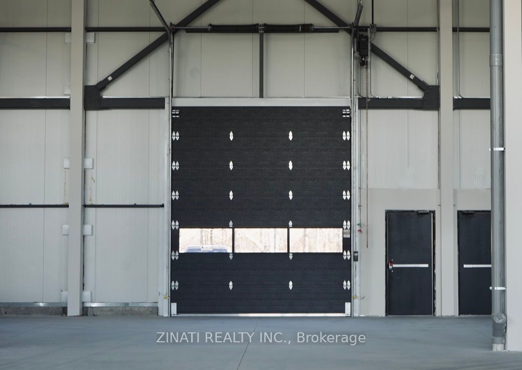 #unit 2 - 51 Roe Street Property Photo 7