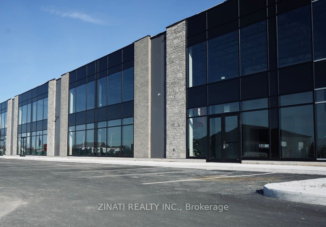 #unit 1 - 51 Roe Street Property Photo 1