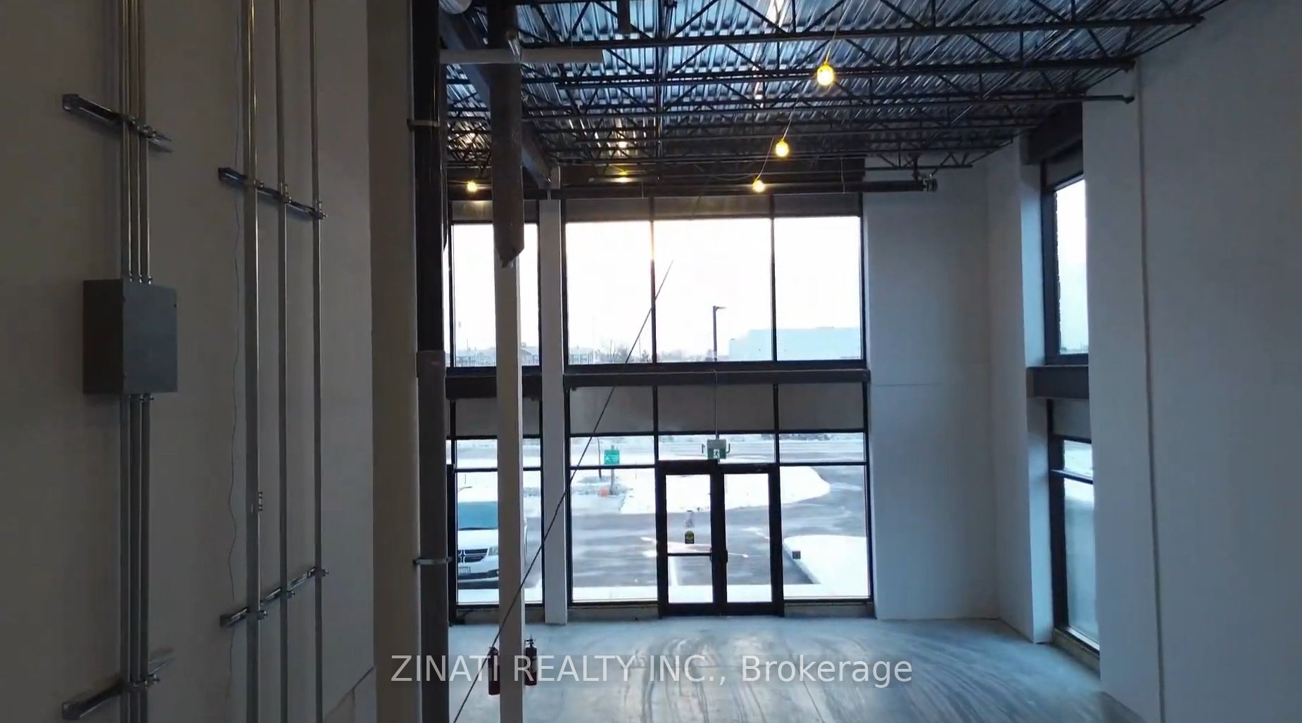 #unit 1 - 51 Roe Street Property Photo 3