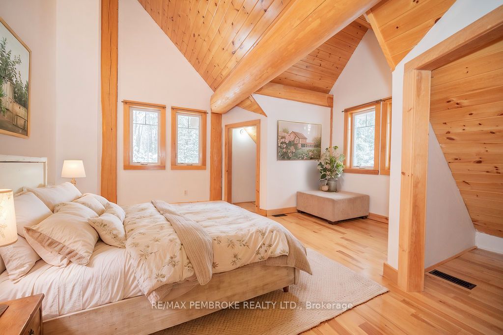 2467 Darling Road Property Photo 34