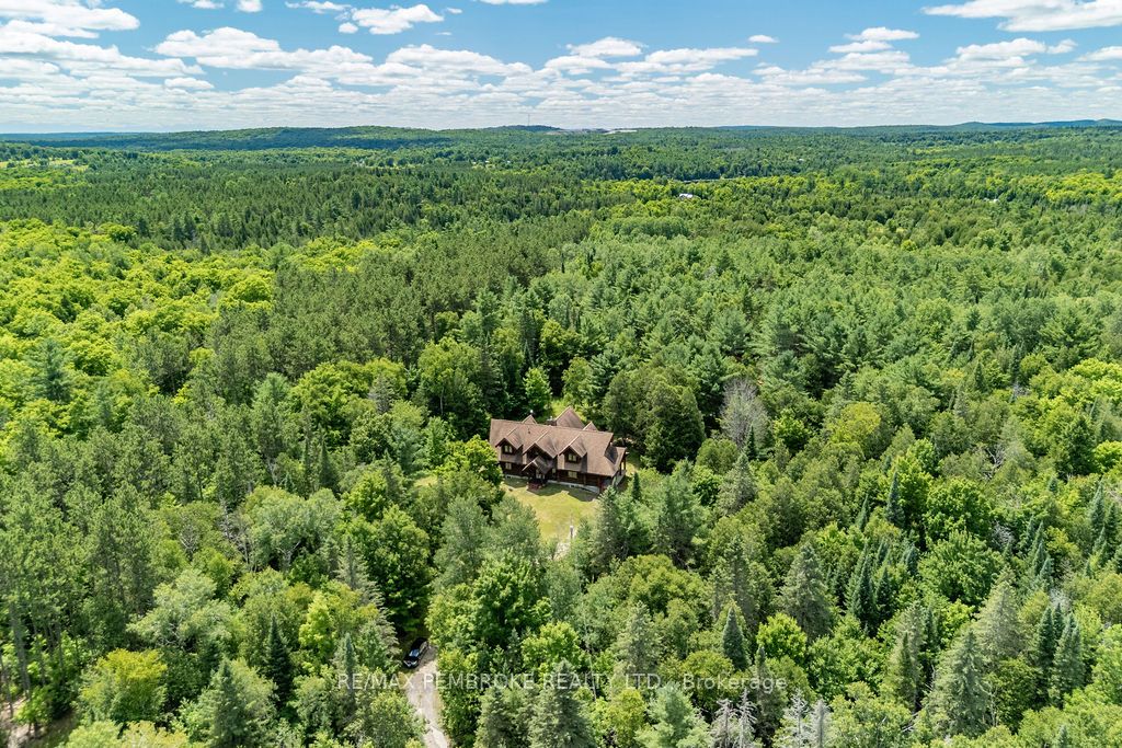 2467 Darling Road Property Photo 46