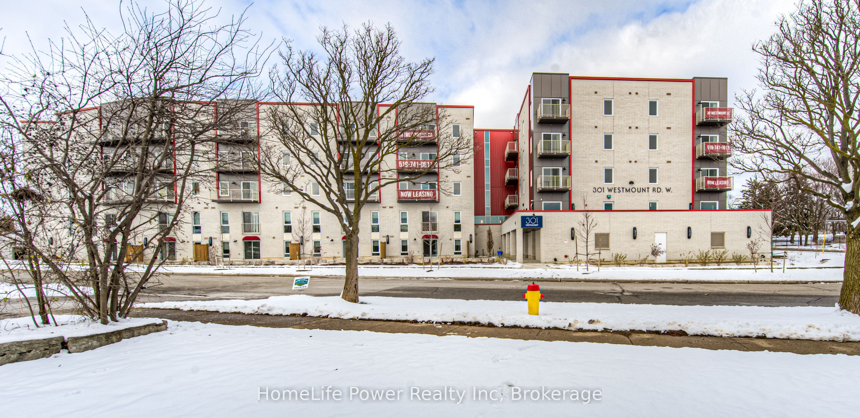 #203 - 301 Westmount Road Property Photo 4