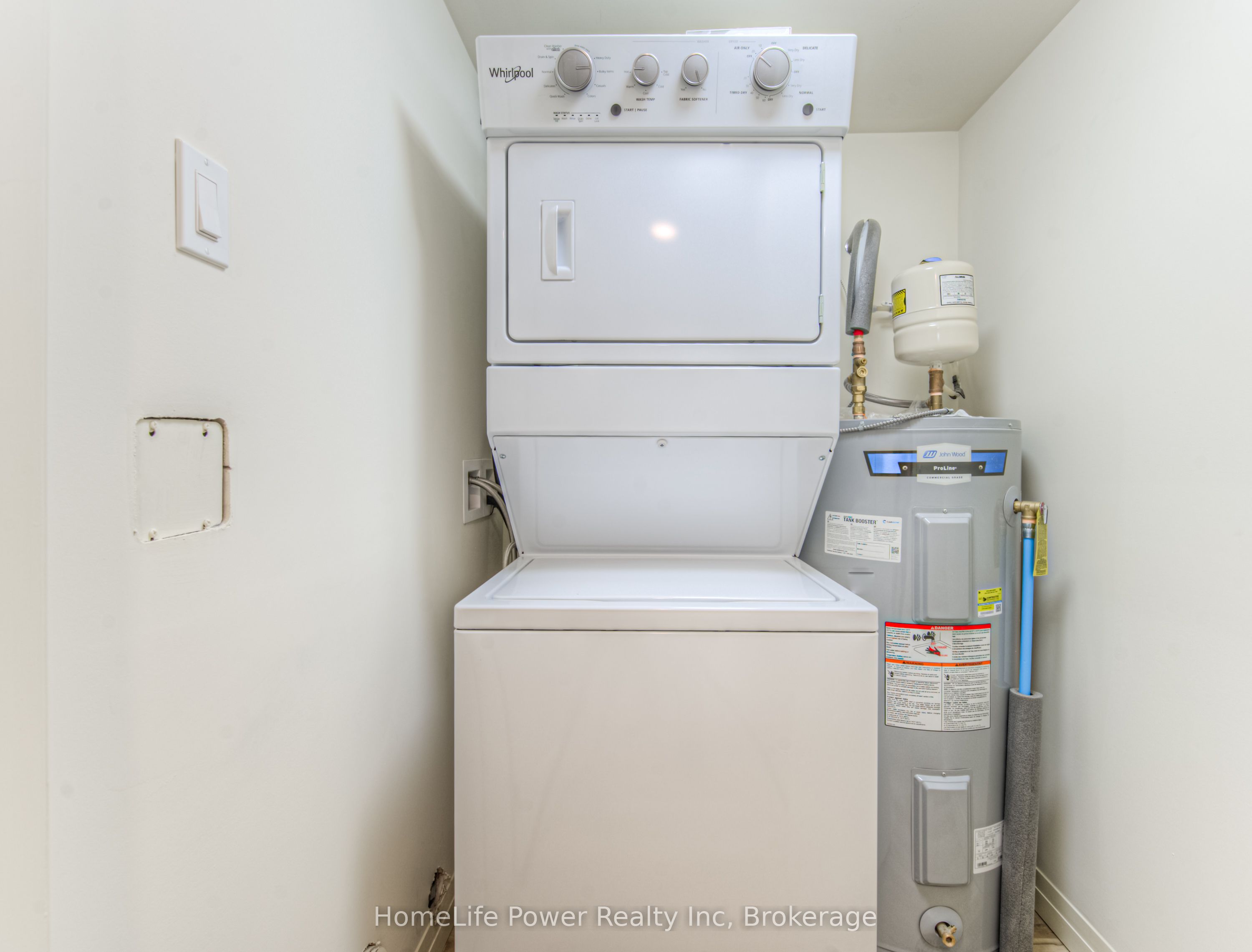 #203 - 301 Westmount Road Property Photo 29