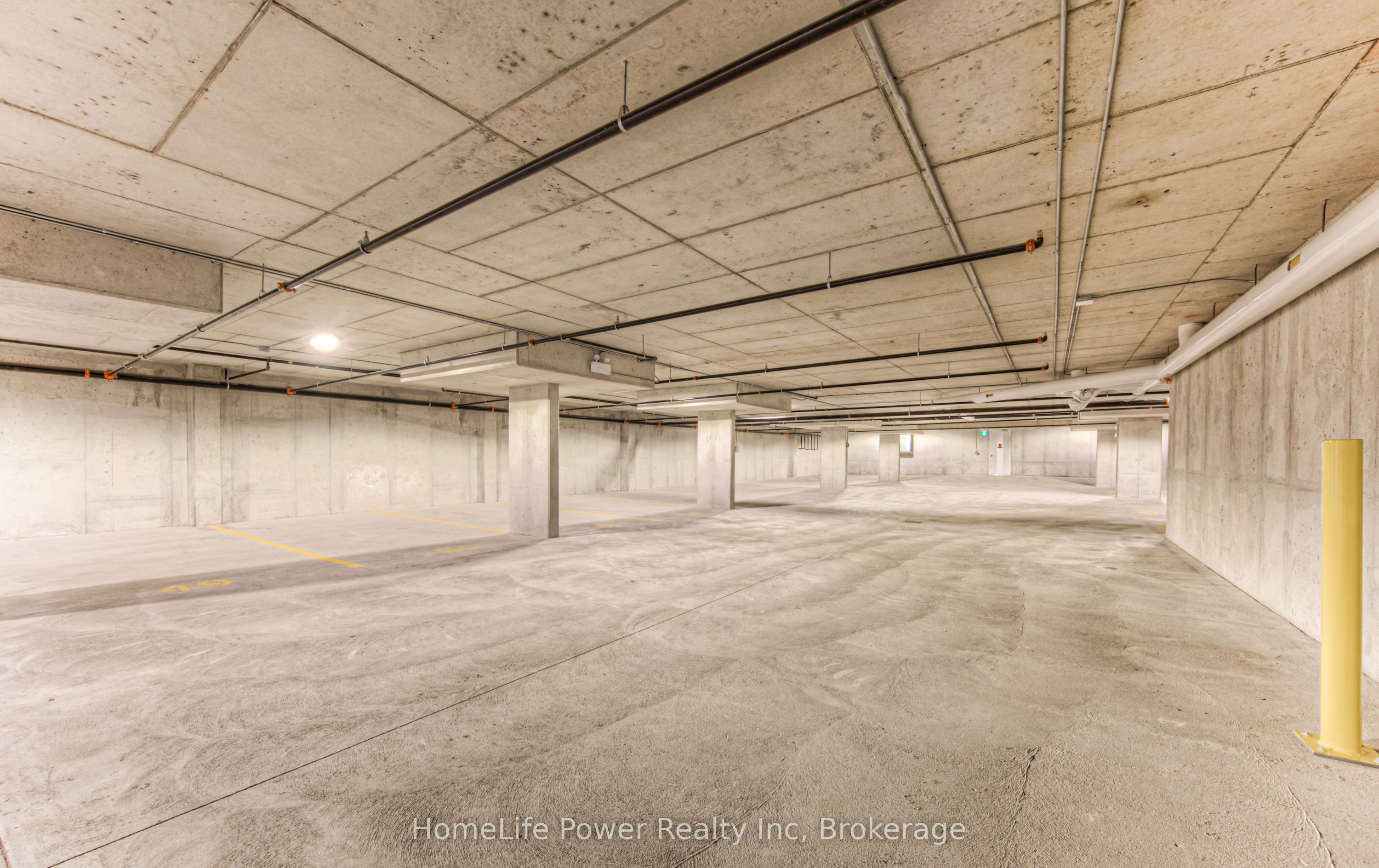 #203 - 301 Westmount Road Property Photo 40
